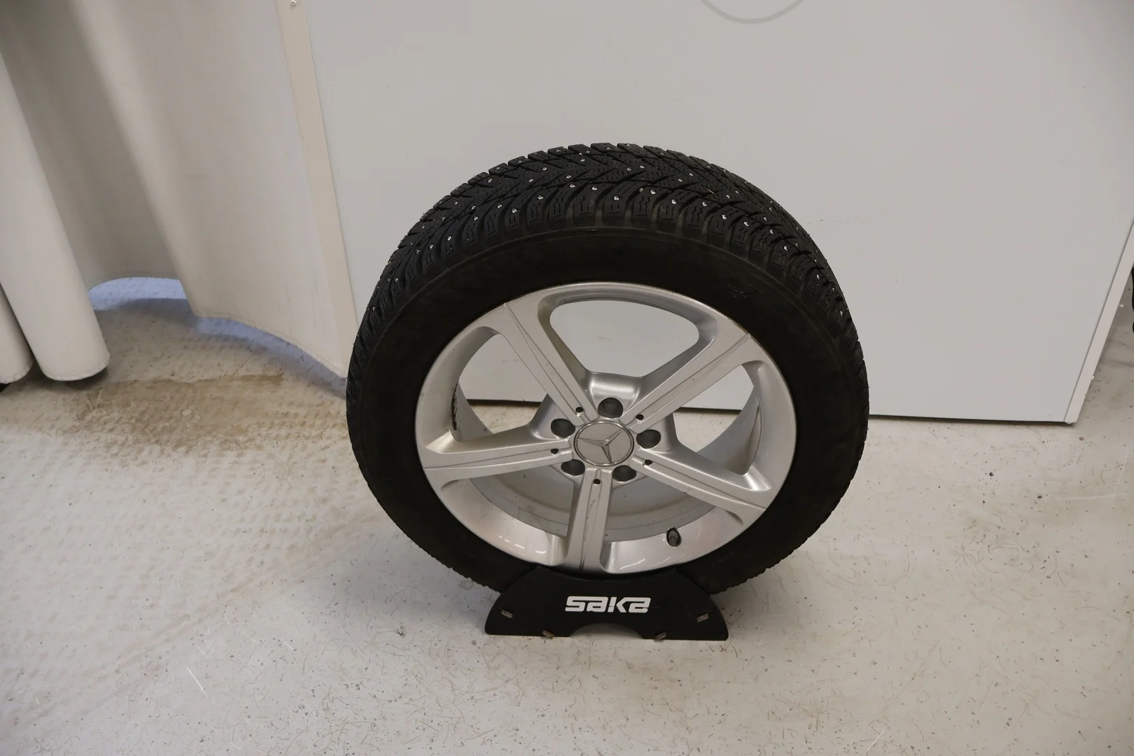 Car Image - 3DMk8BRtbcMttxaGJ1rmMV