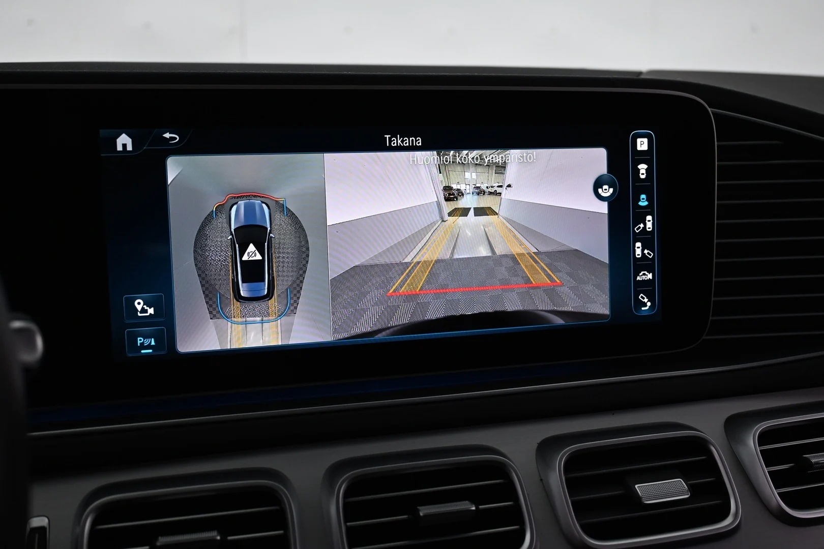 Car Image - 1WNJH7q4Ju8s3XseHfkkMC