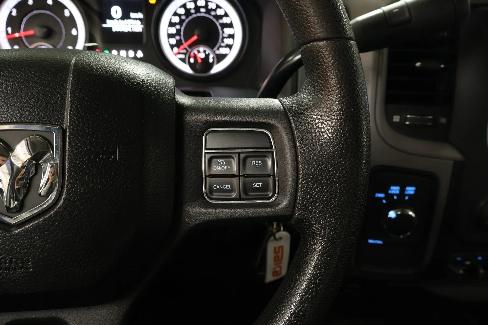 Car Image - 6qItTt50AlyiAfBUHX4DpZ