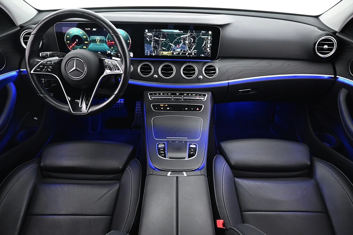 Car Image - 3PQm1YkJIRgl0e9BLc75BP