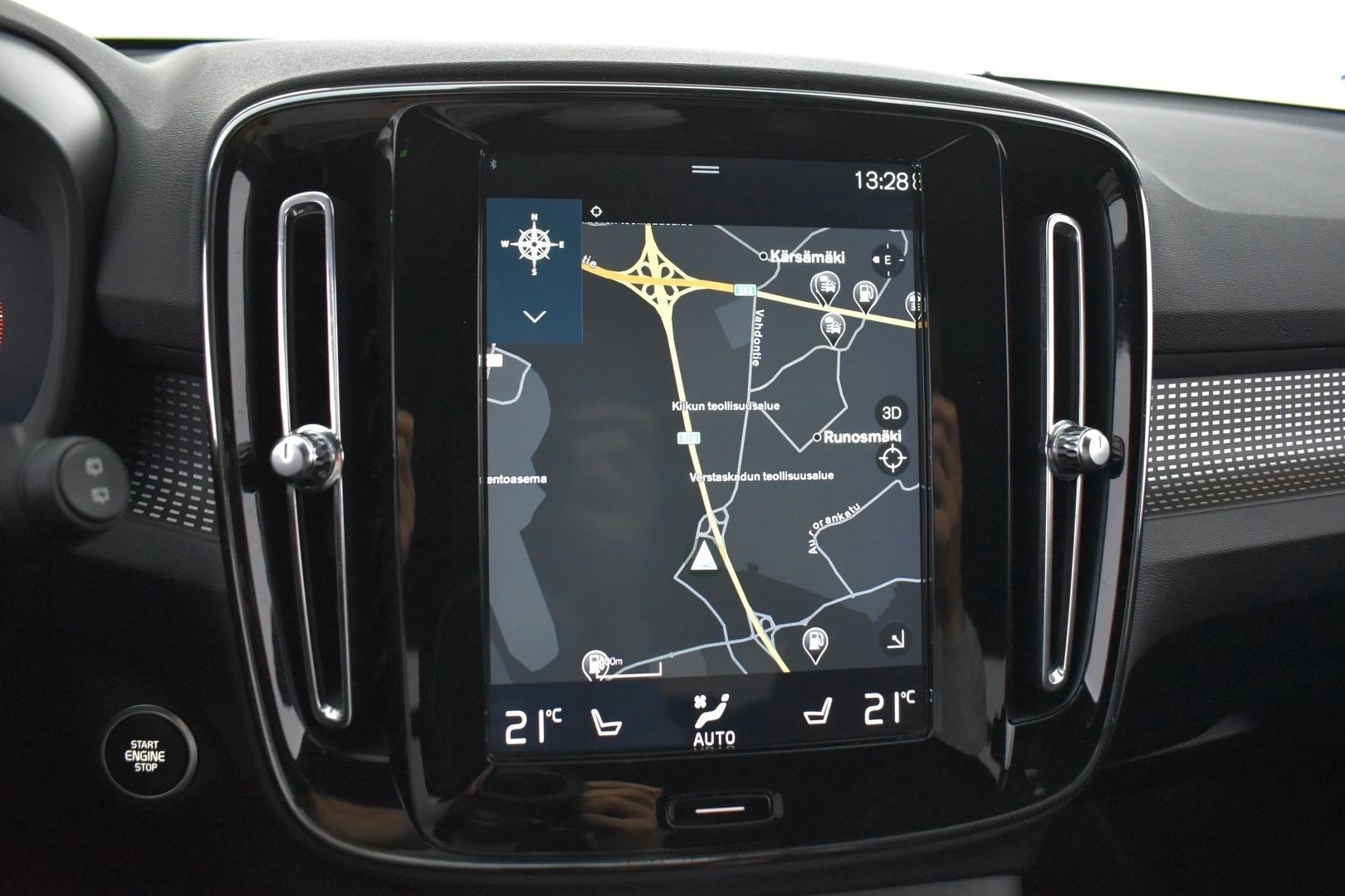 Car Image - 7BH0iLoQAK5zrQWvGs4p8e