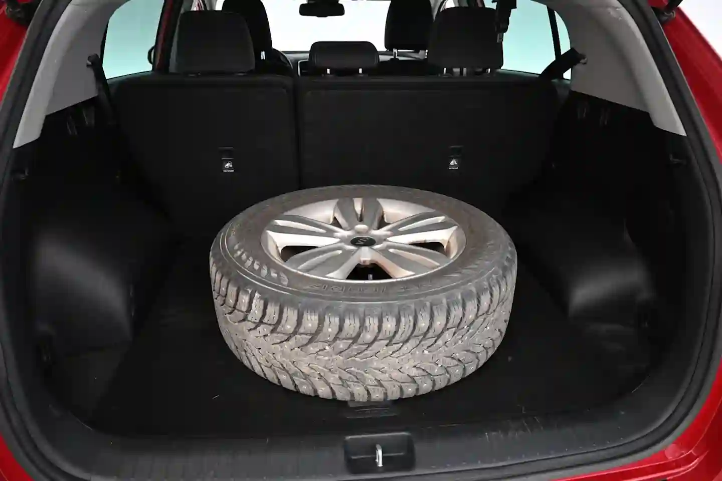 Car Image - 2Zpf0nyO46DIAg26U4rqCY