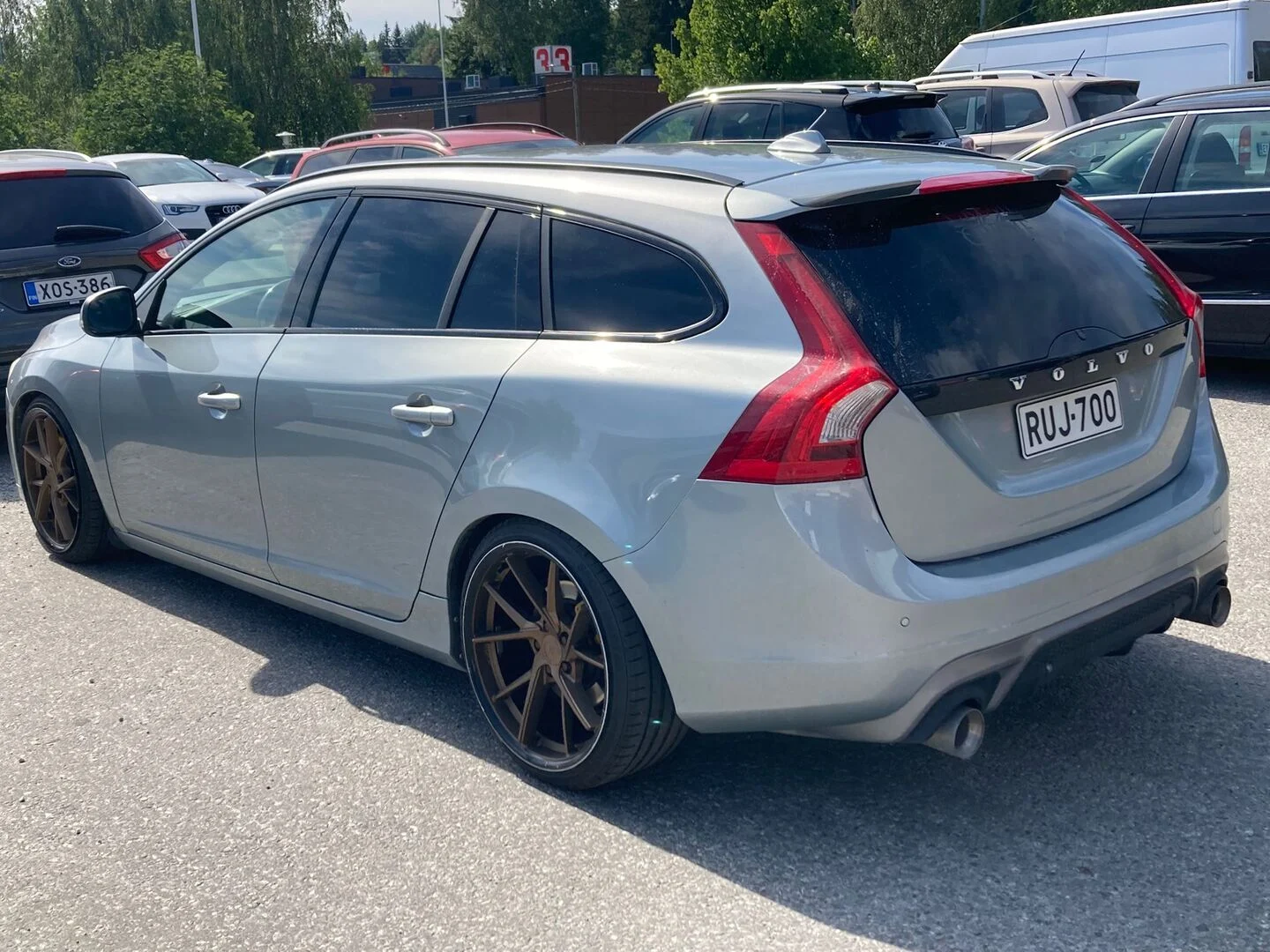 Car Image - 5gOW6otbR2yrBh3I7ttyCd
