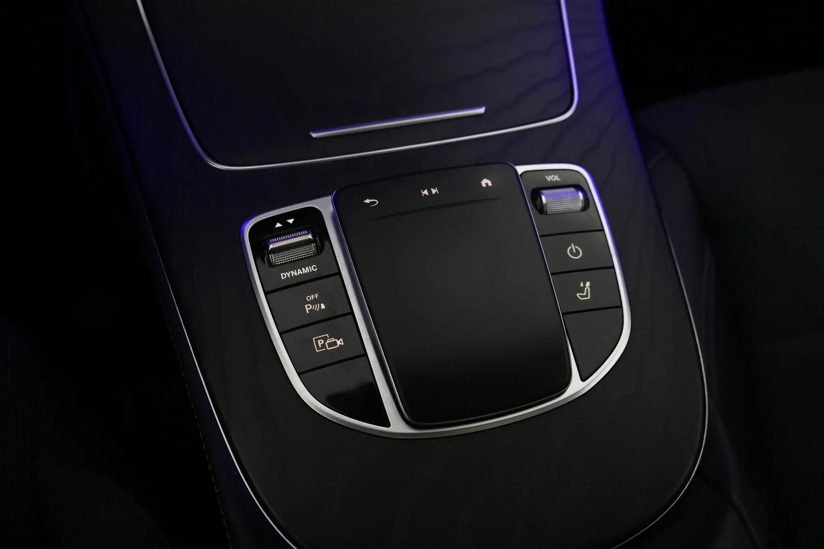 Car Image - 4SA7YsfF8f6We8WAcEsILE