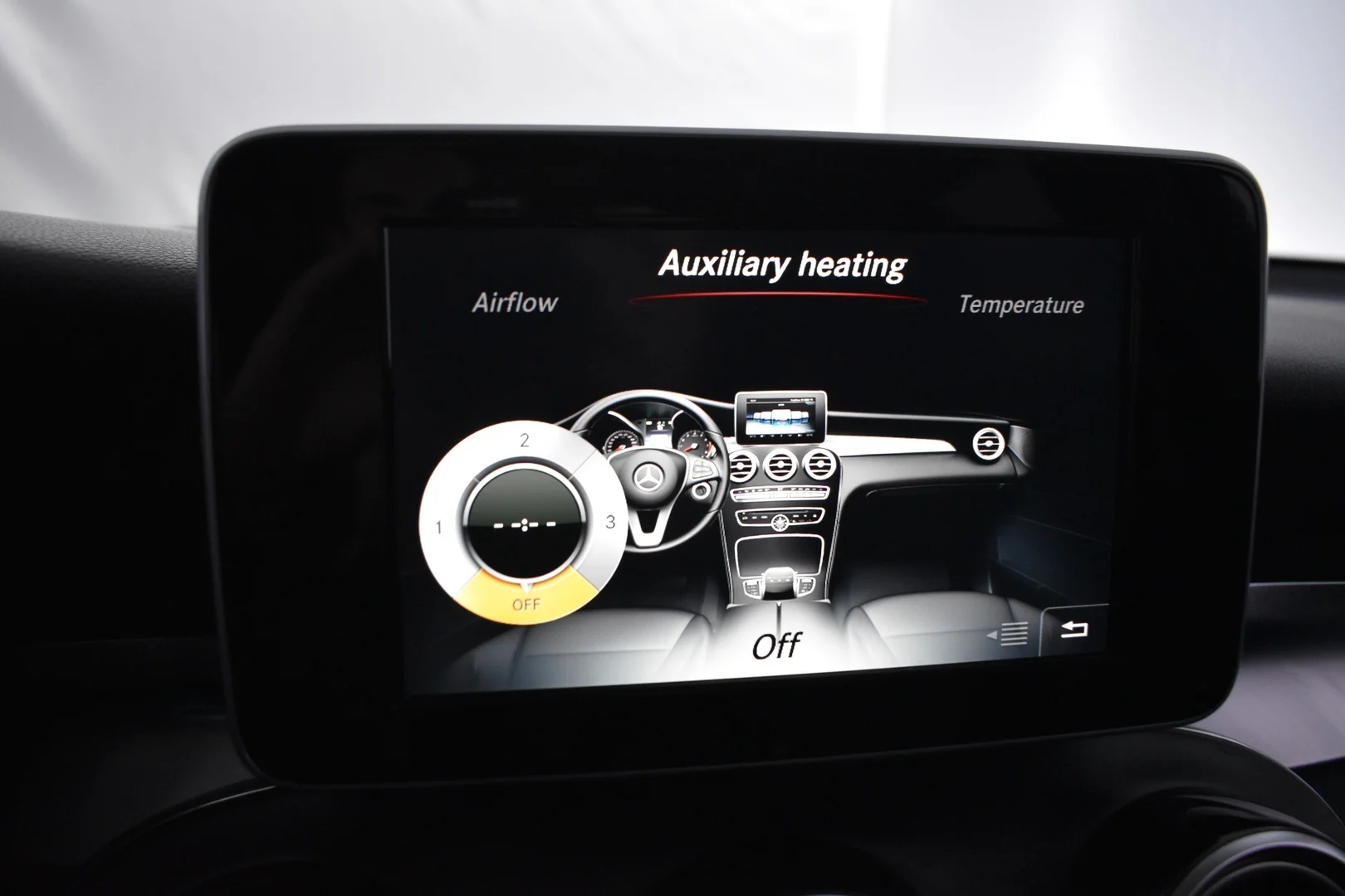 Car Image - 4s7ceUmgRVZNQ28F42fOBn