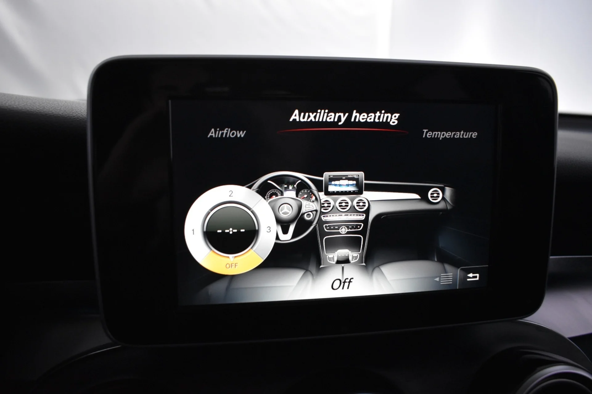 Car Image - 4s7ceUmgRVZNQ28F42fOBn