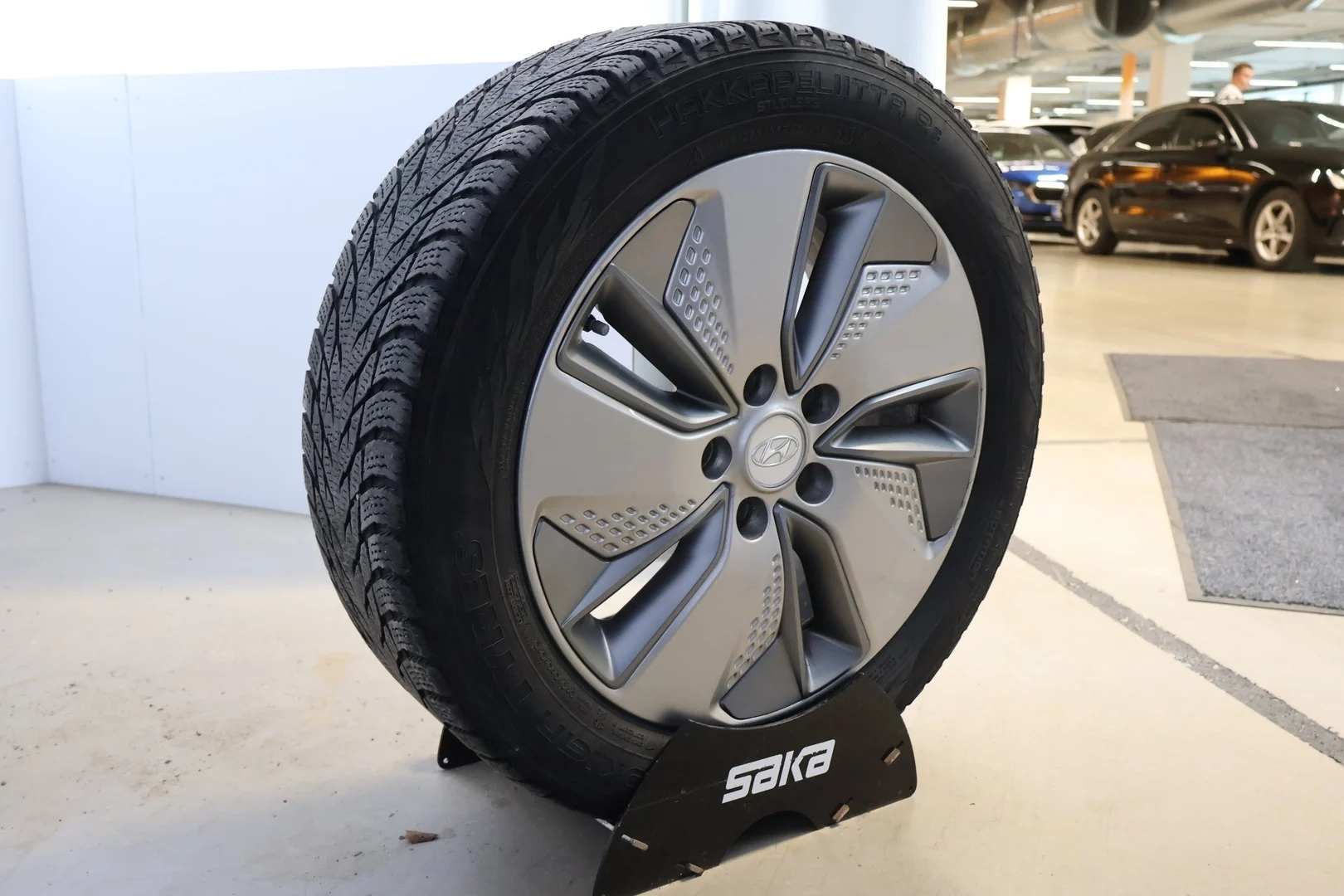 Car Image - 5XJB39tvEsNQRji54wcl16
