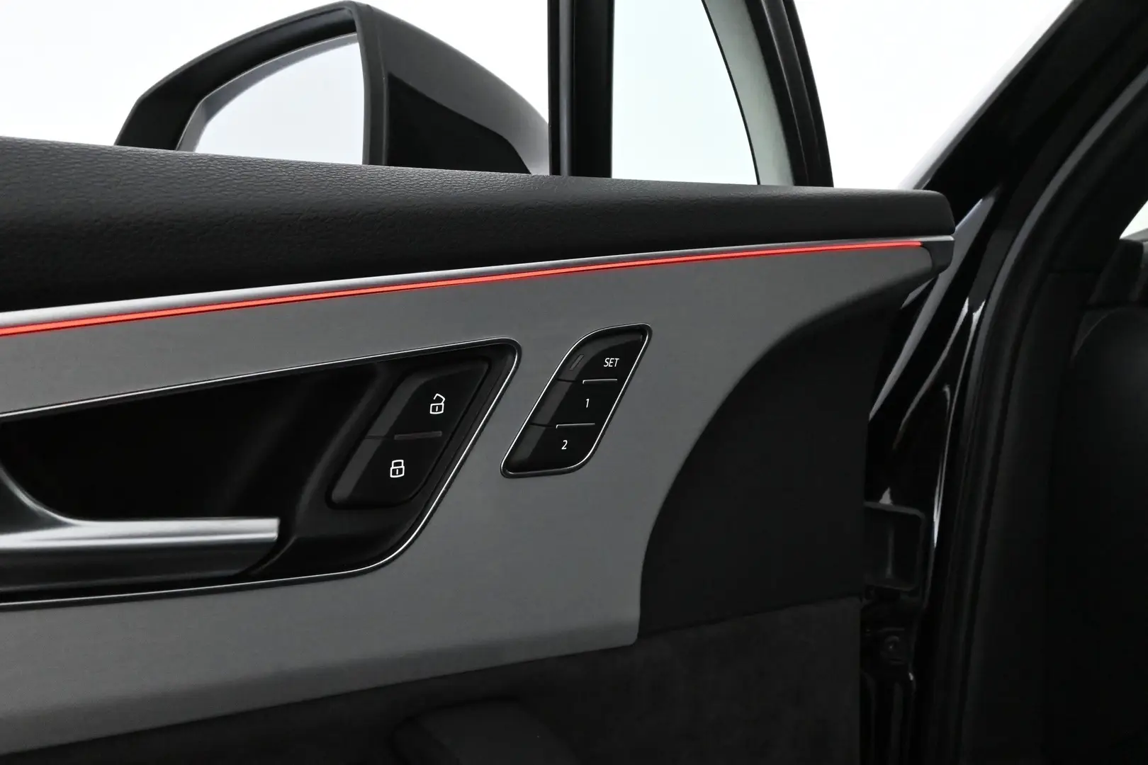 Car Image - 5NtqHOEUfpiUMa9xpOzx5c