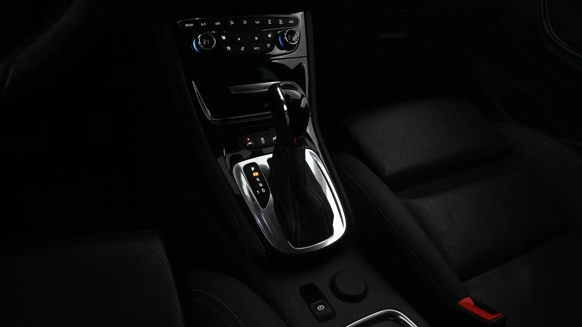 Car Image - 7w1HkwvMwyK6uYMGt5WtCa