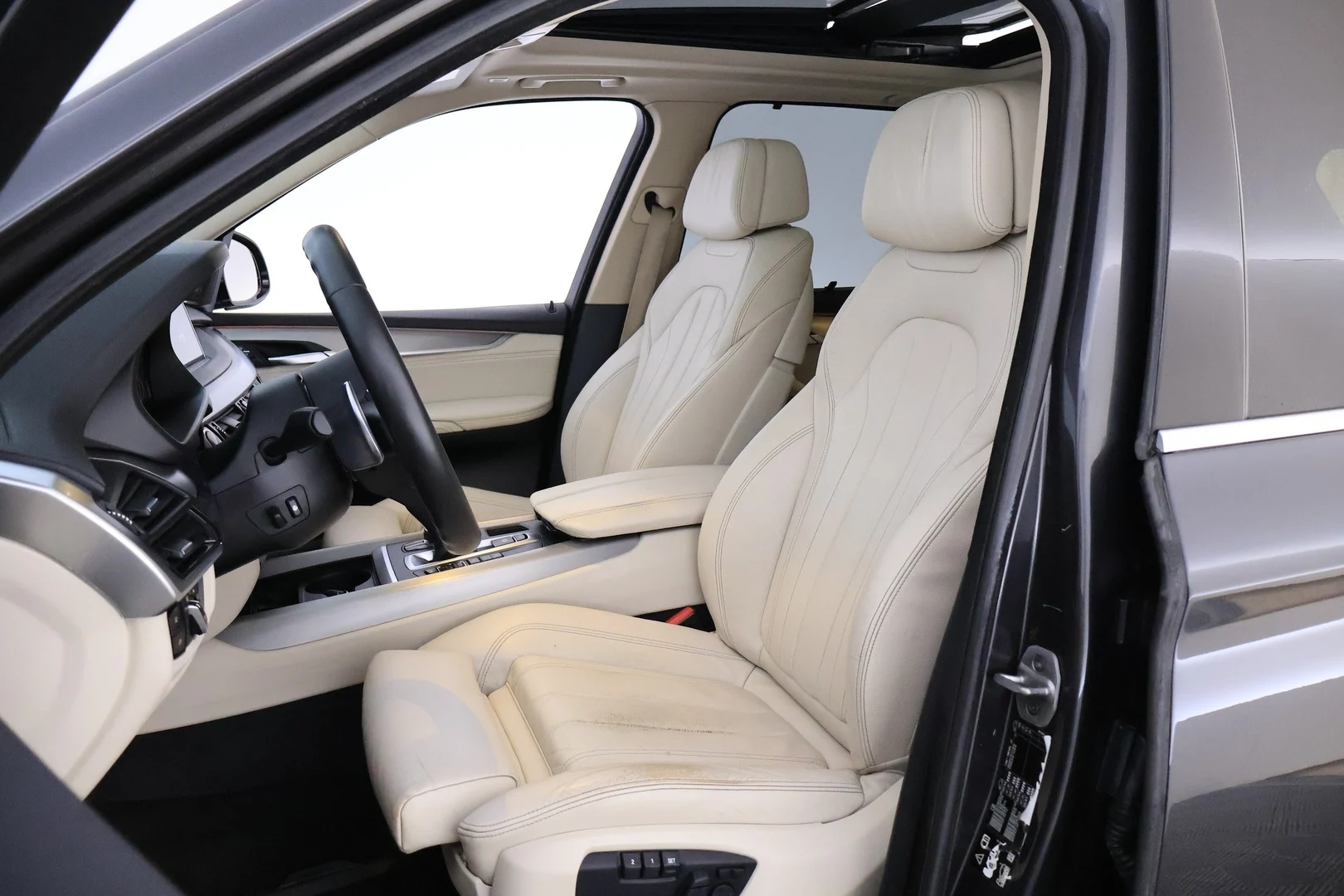 Car Image - 2deEubUeGKtzkmyPvttj5n