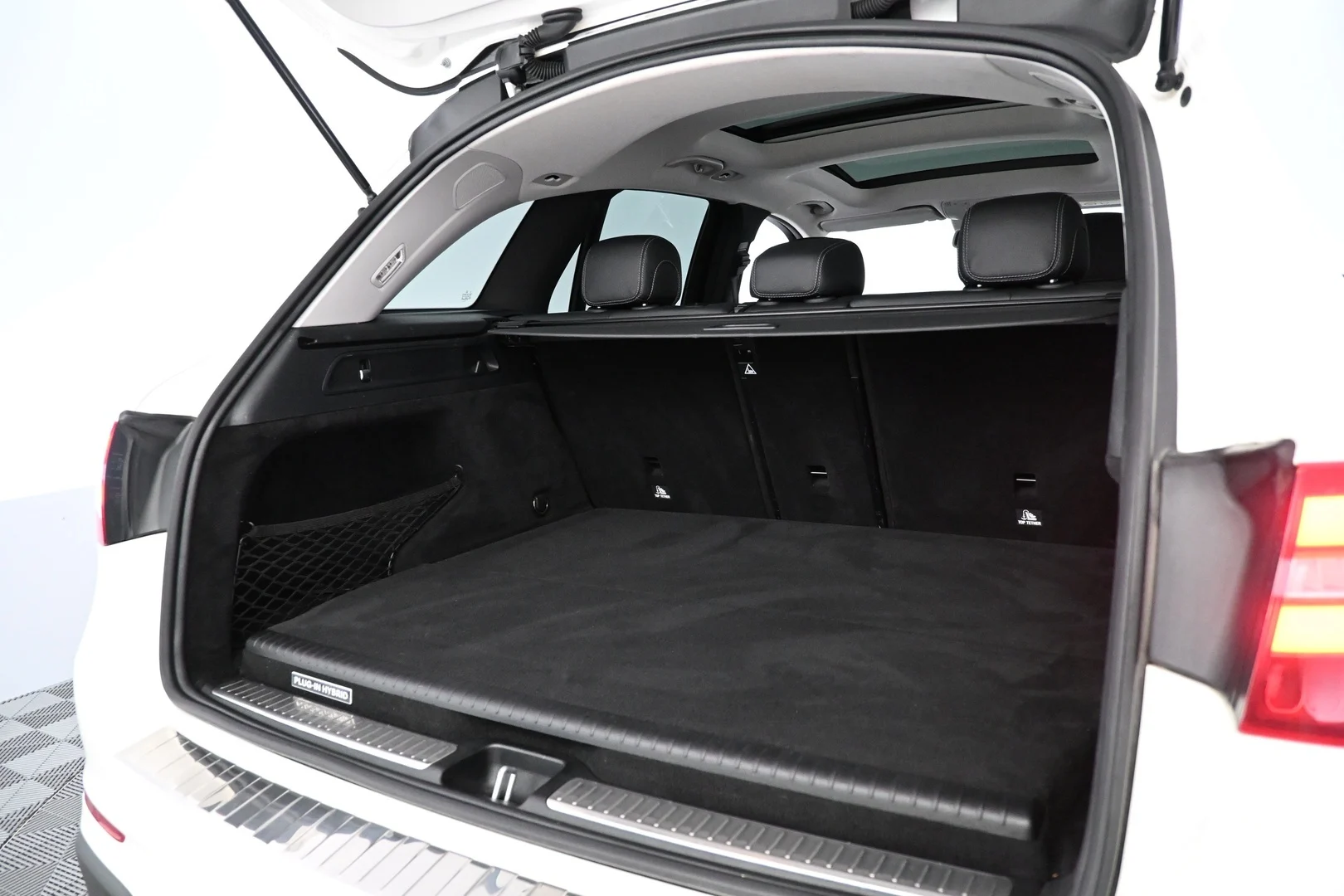 Car Image - 39Z8ZtnrqvCVq9gkvZz69k