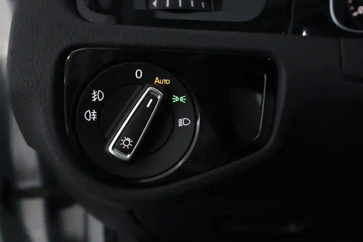 Car Image - 4EFoDguWFozAYE1t16SuRB