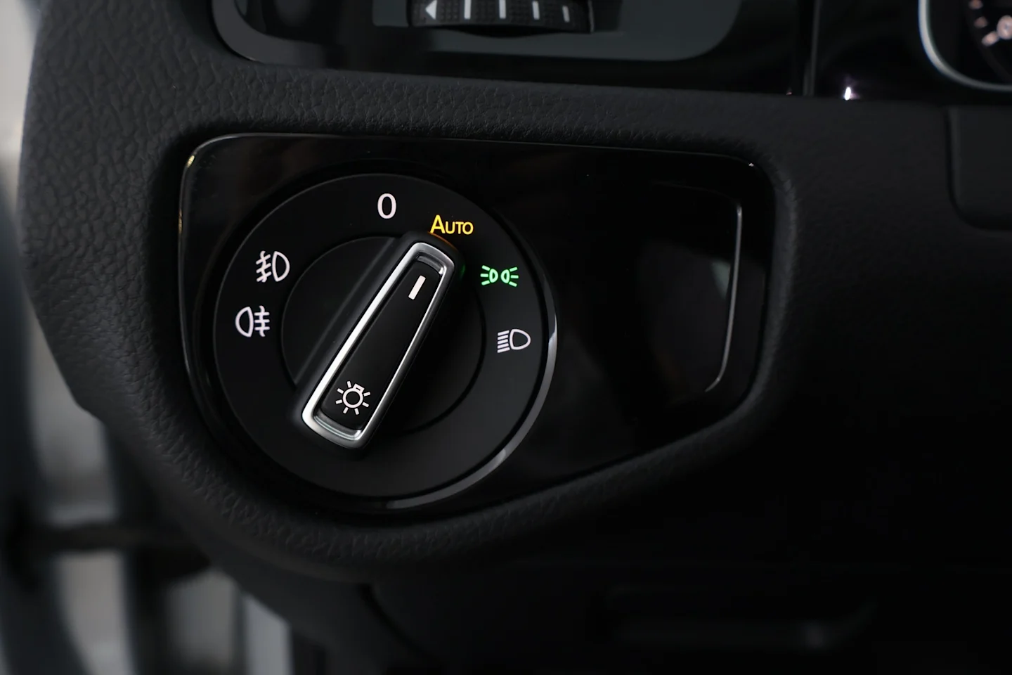 Car Image - 4EFoDguWFozAYE1t16SuRB