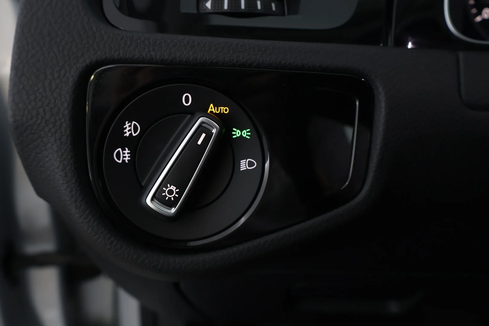 Car Image - 4EFoDguWFozAYE1t16SuRB