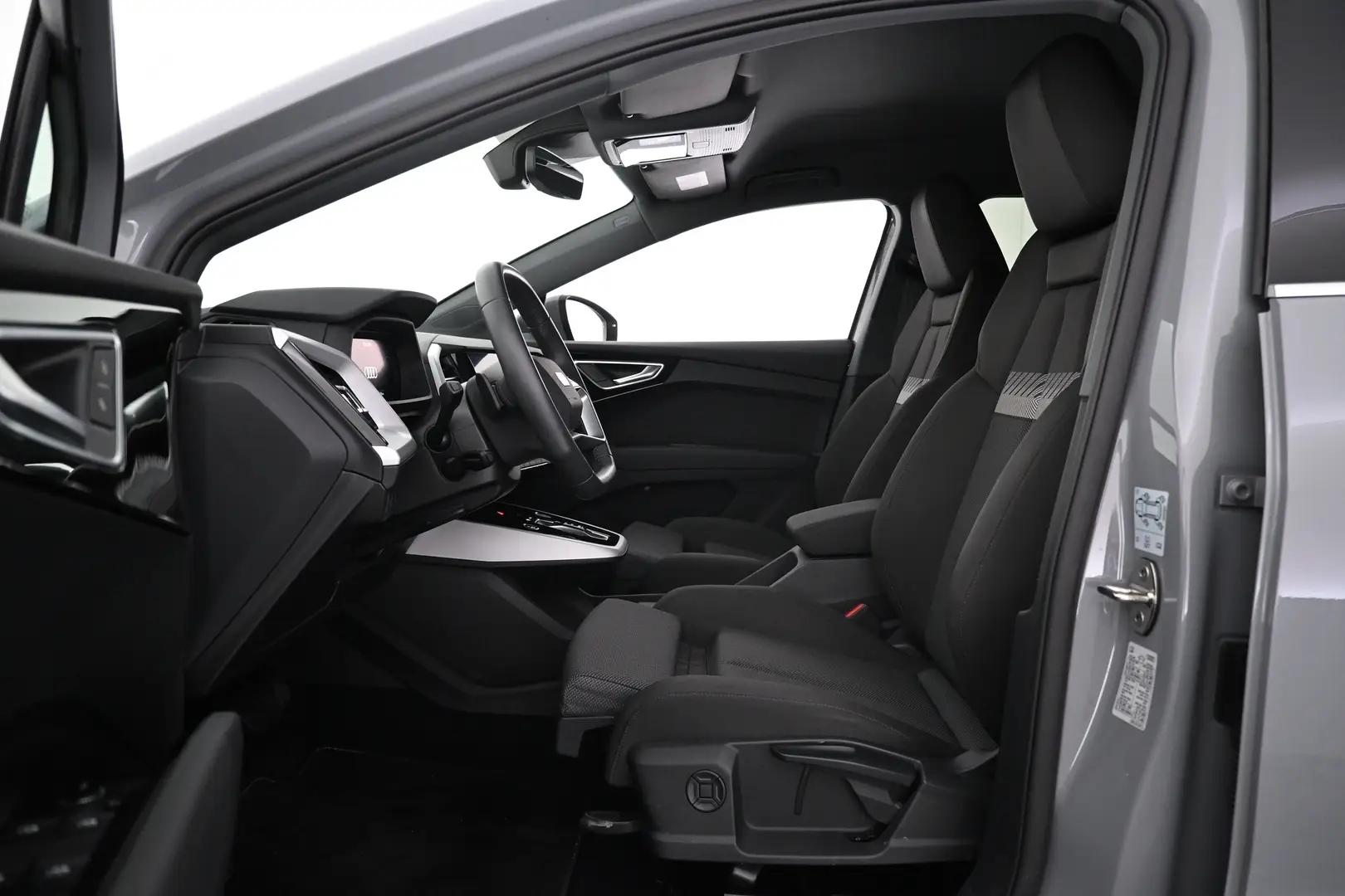Car Image - 622oQcZY4wfS7JY8vJvaVj