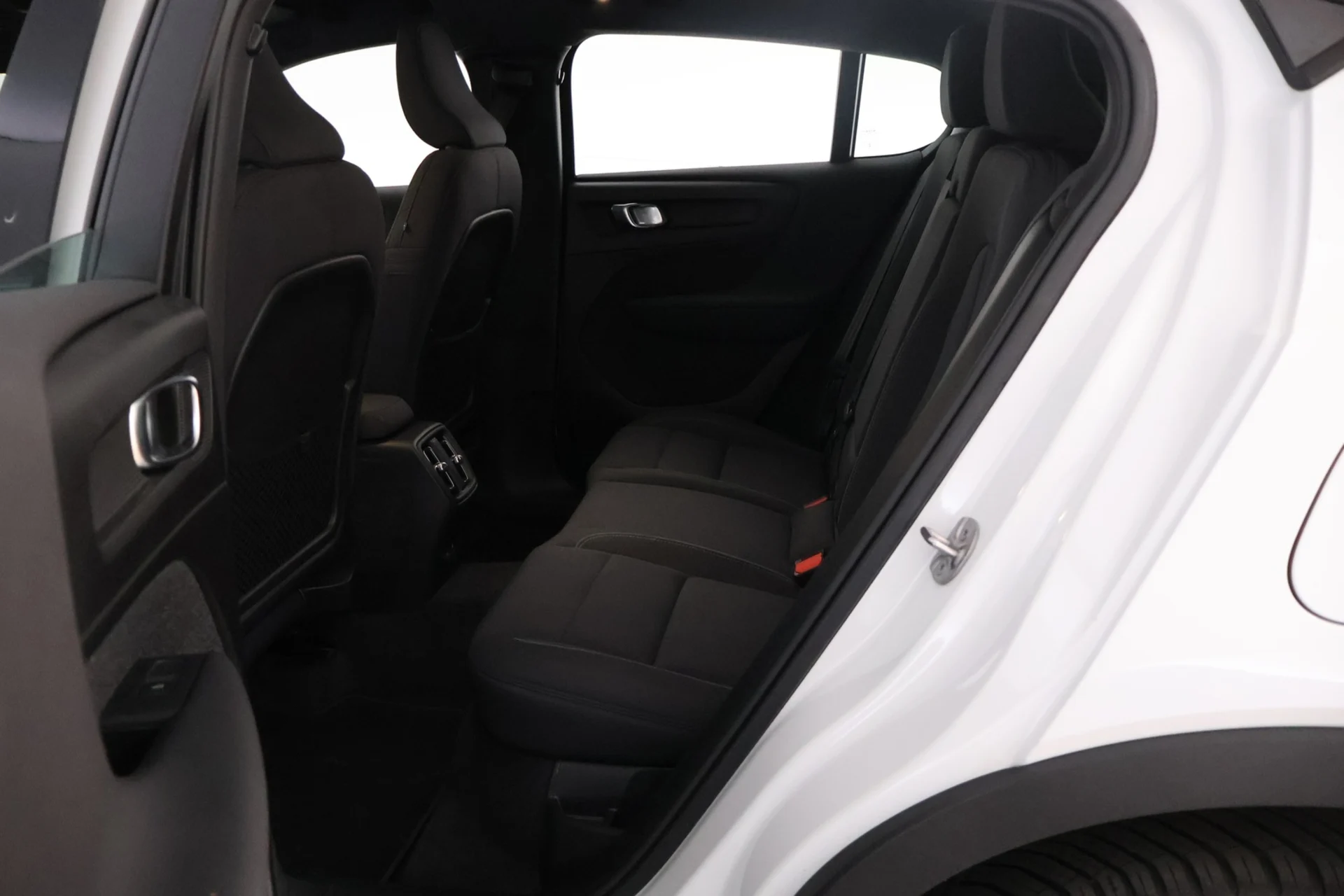 Car Image - 7gXPg5RJQTvD4l8WTf4qZB