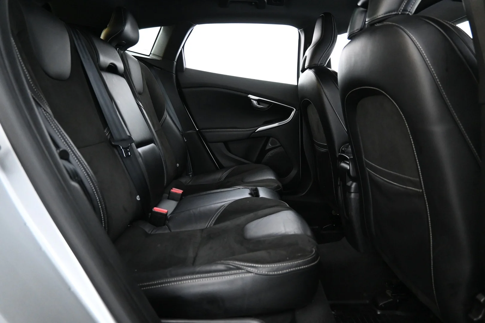 Car Image - 6aEEYx6wMVTq9rUShfxz8Y