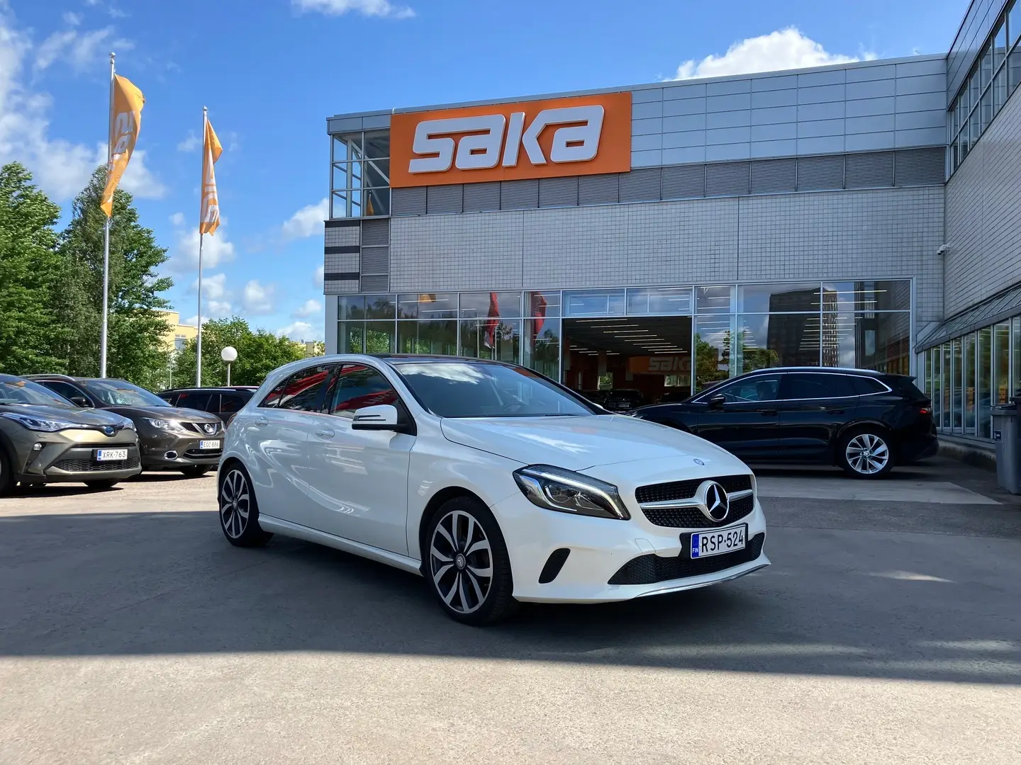 Car Image - 7c08lK7RfFnEBEsJMpxaGB