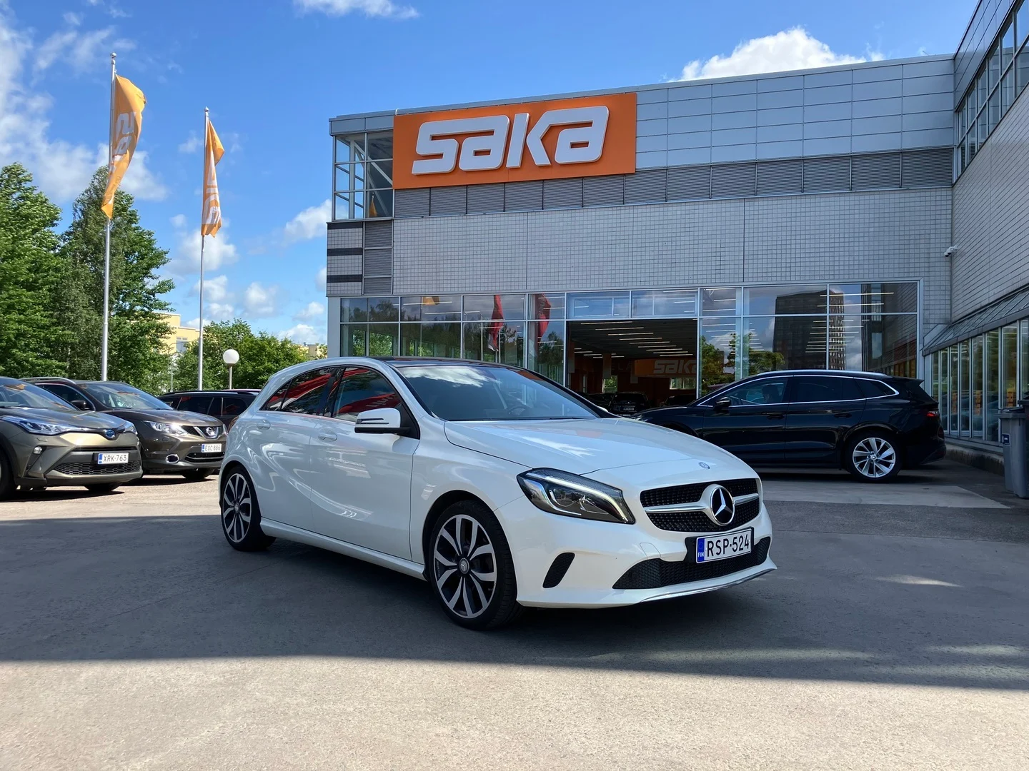 Car Image - 7c08lK7RfFnEBEsJMpxaGB