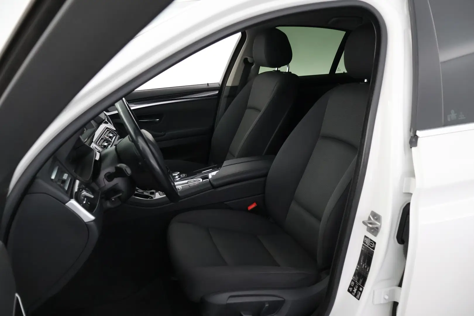 Car Image - 4WGwWQINfUd6xEqK7GJP4k