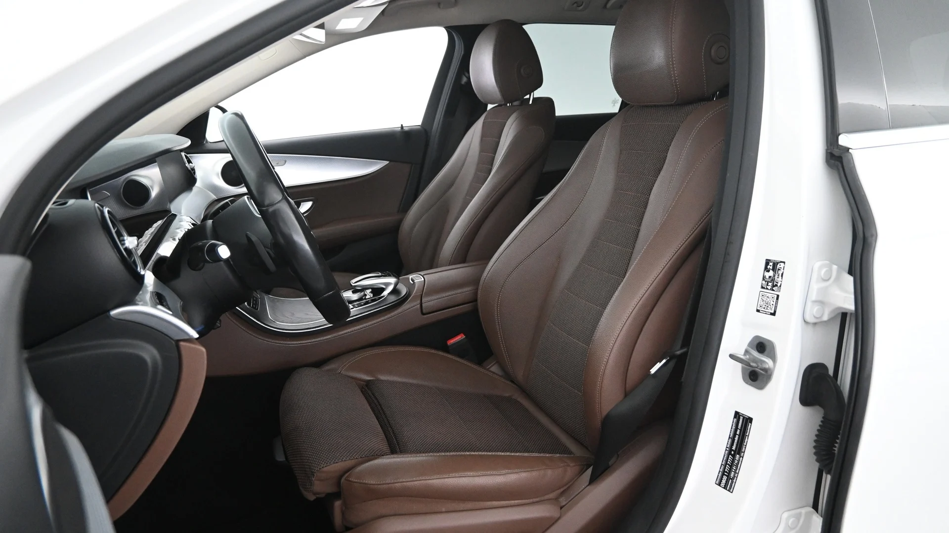 Car Image - 35rkjf8EFKFg0y8RNgNXpC