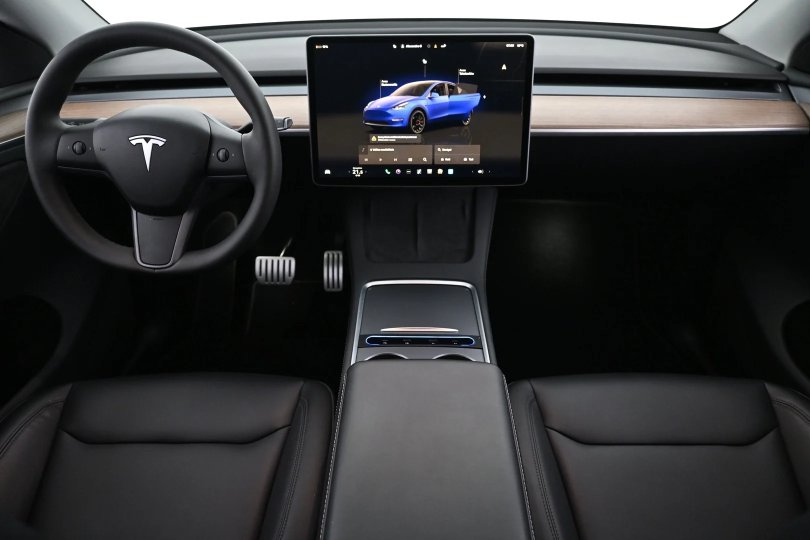 Car Image - 6KFrTvMiPNQIE3udR5bzGI