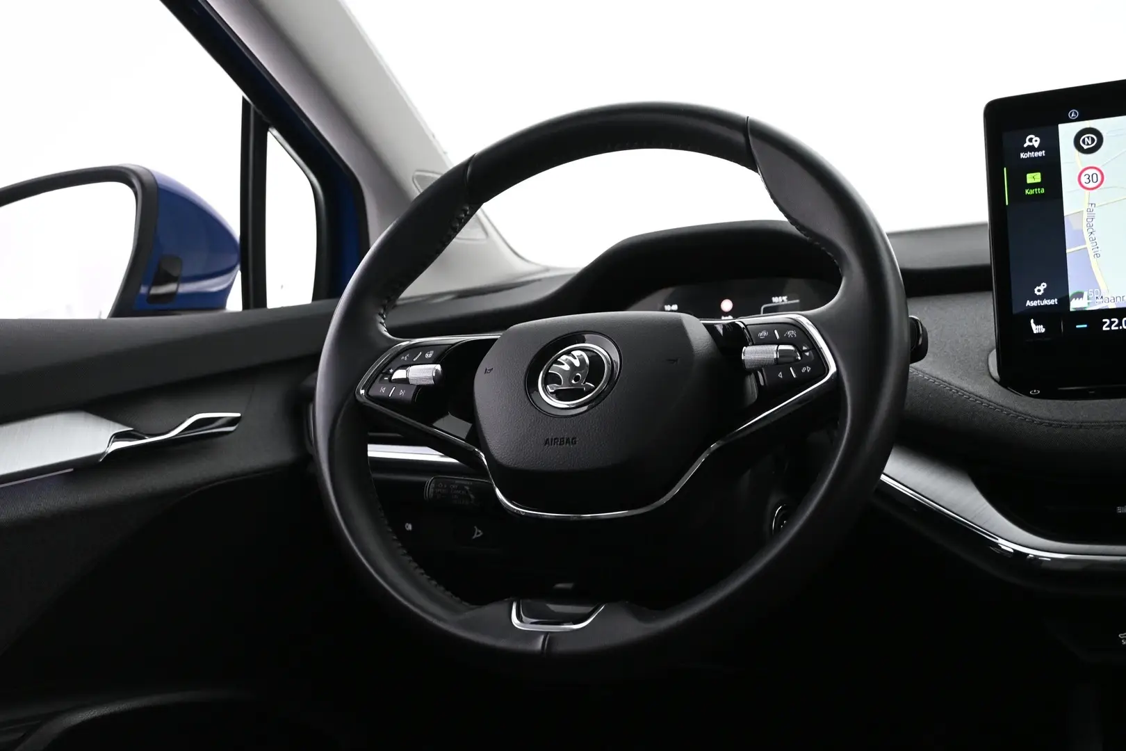 Car Image - Sx5FfyAITcq6GHgIKhwgO