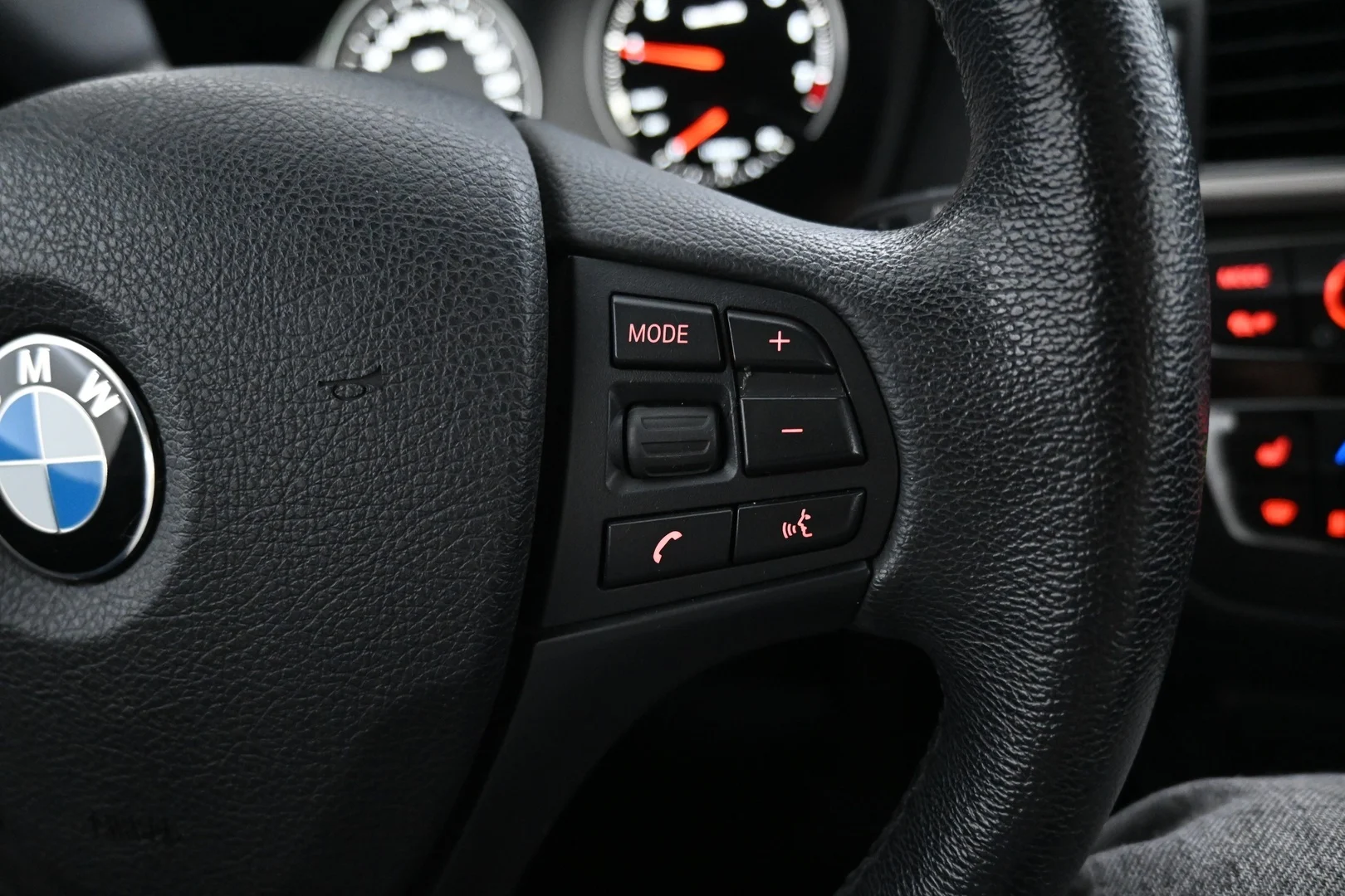 Car Image - 55CdGyZT6MhnVk3otykYK7
