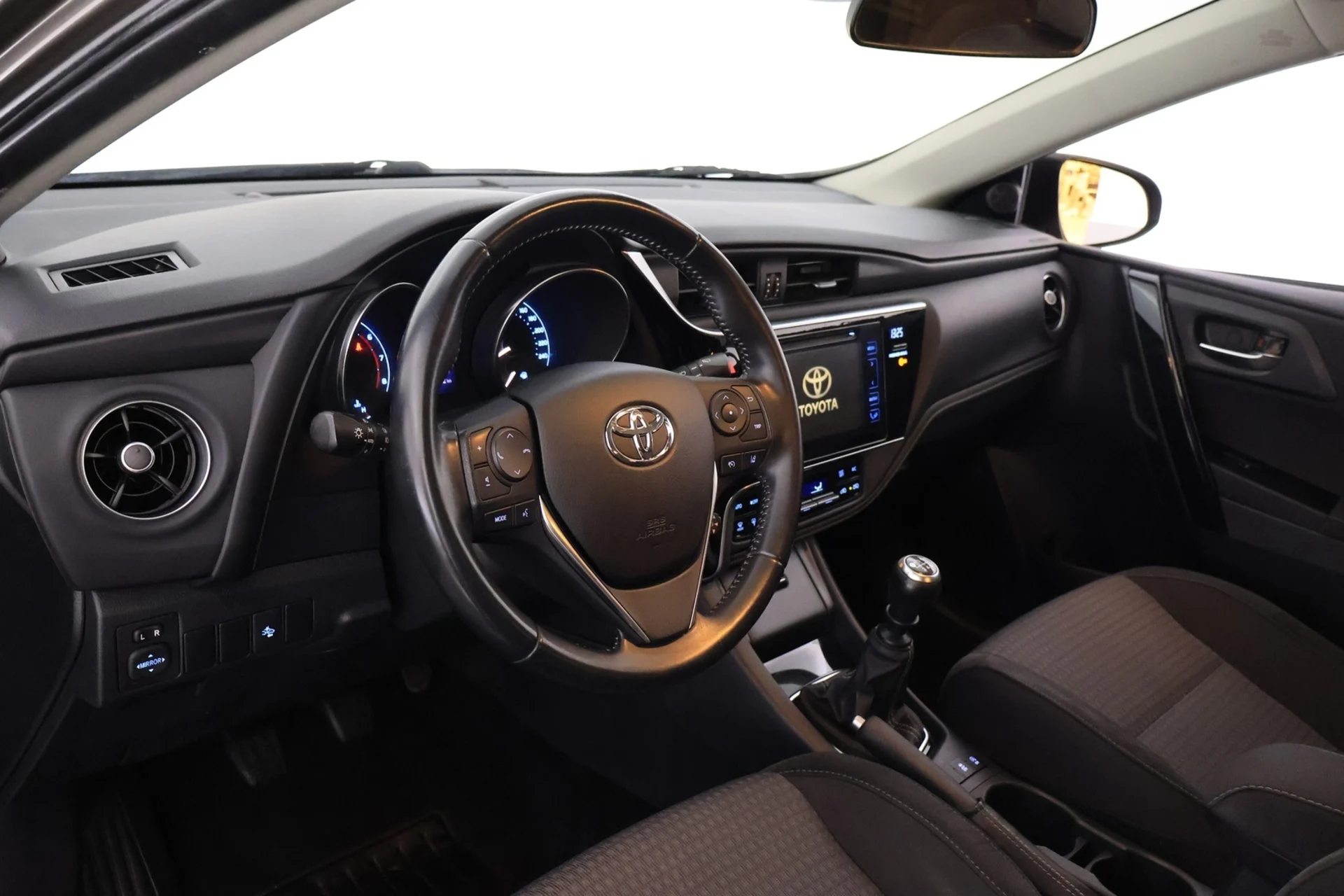 Car Image - vgLJ5IPi8rnWskEDwk5P0