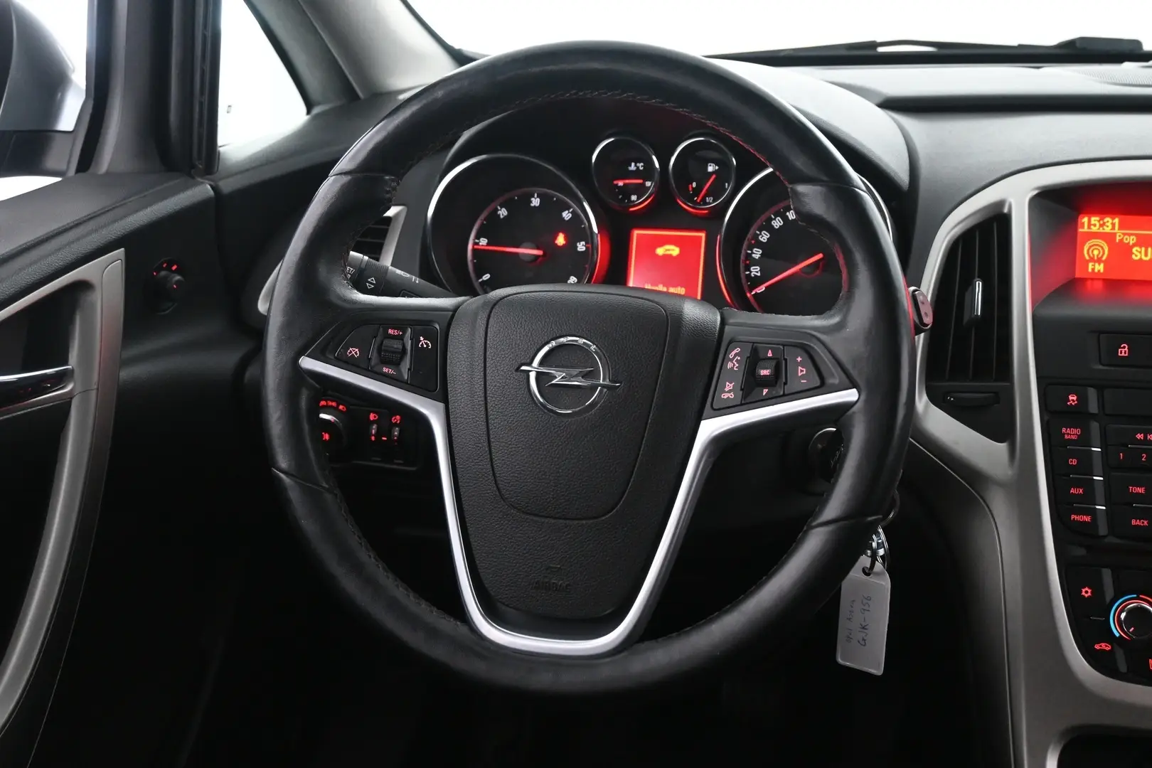 Car Image - 5kIZbr6xlzjHoZORfNDLzn