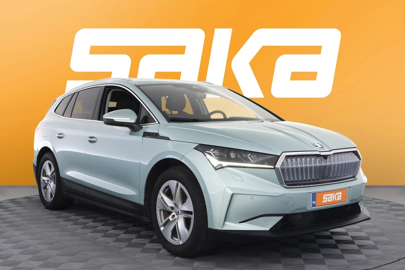 Car Image - 5gjLIMDUv9zB1XuEzxaeaS