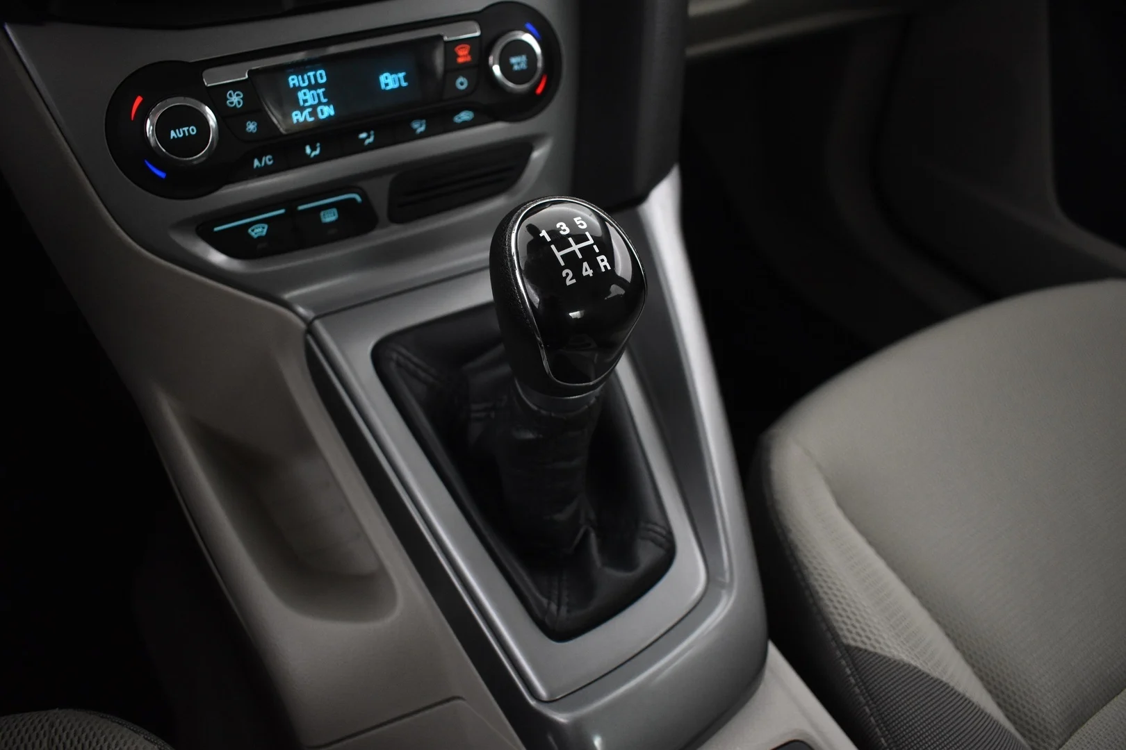 Car Image - 6kc2Ogy3rKRovK0HOxrmGO