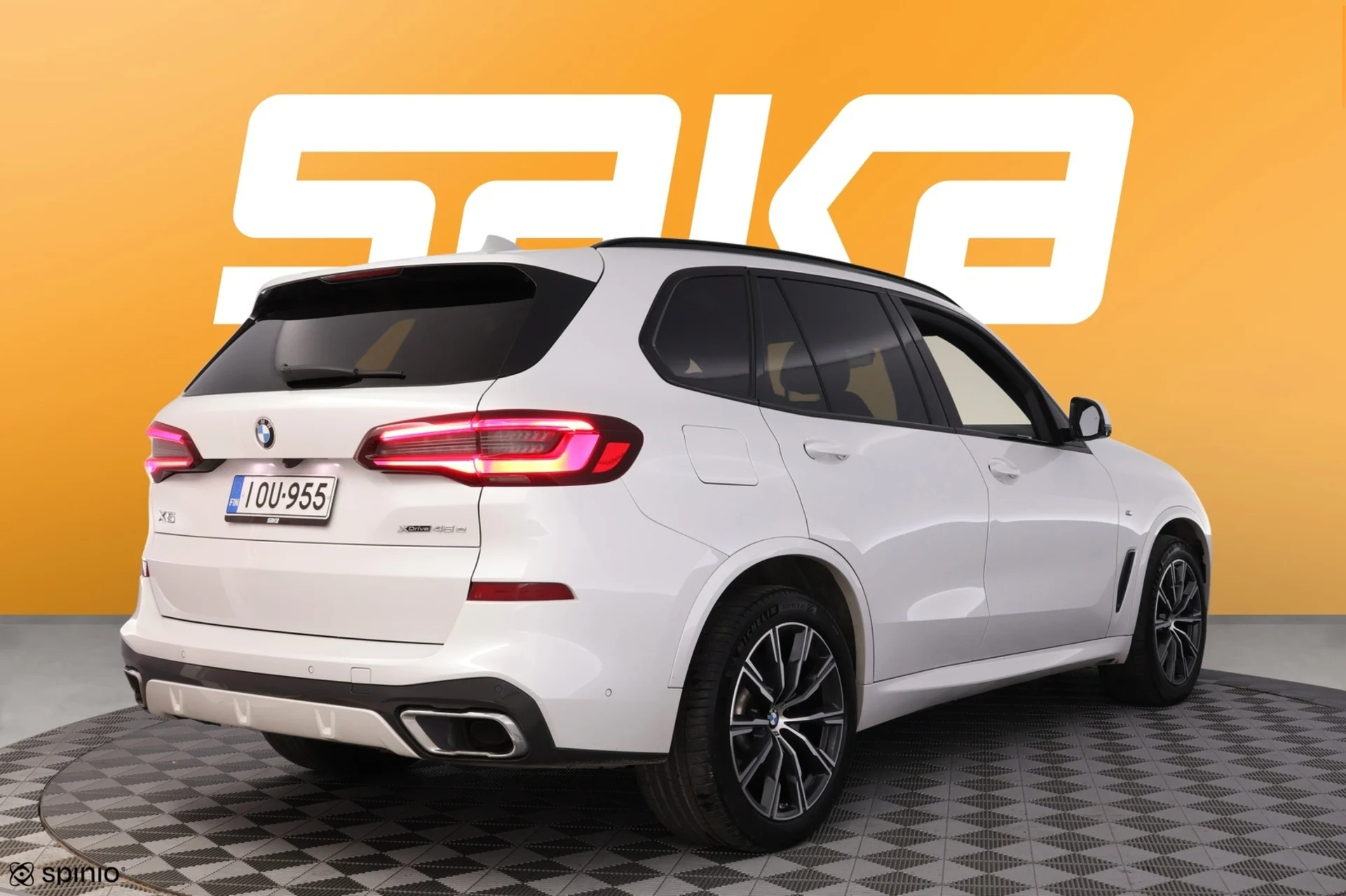 Car Image - 30CvufIx3IszXFDJbmThmN