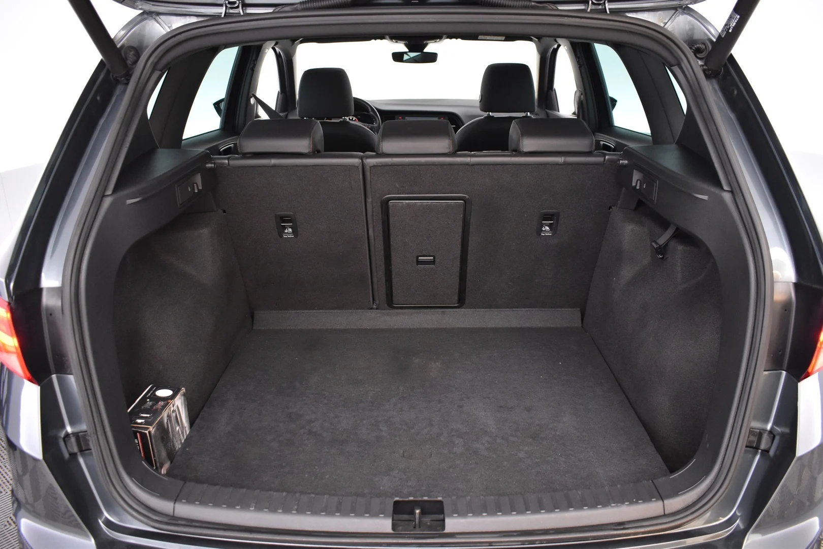 Car Image - 2NJJGaFLSPSKbwHhgDcmLL