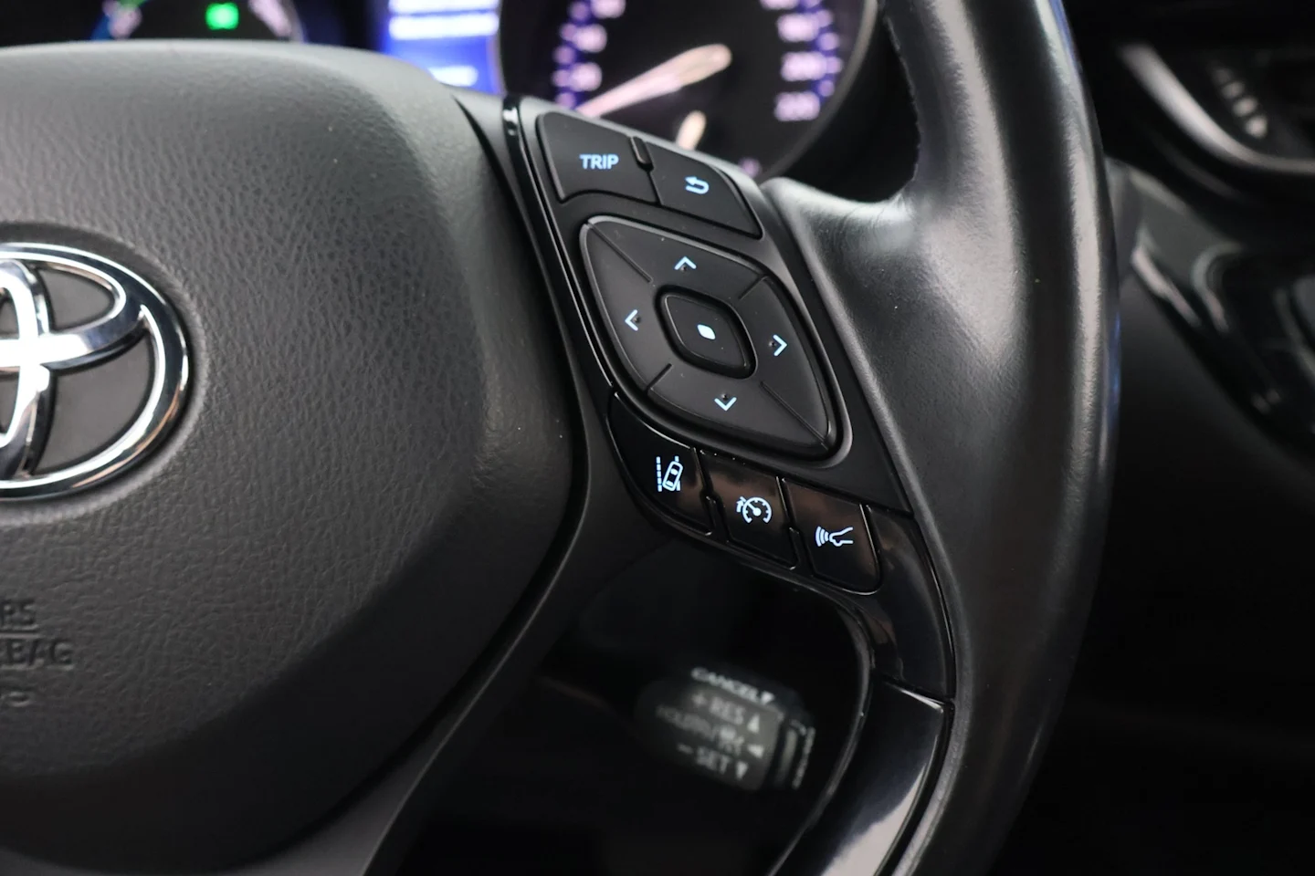 Car Image - 4gf7UgphGT4WCF5SvJP8zS
