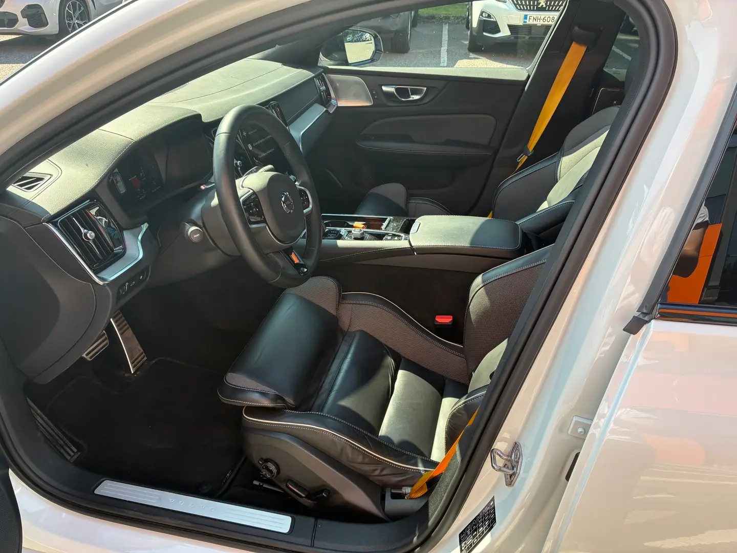 Car Image - scqqpBw9LQKIeKVOMV9xn