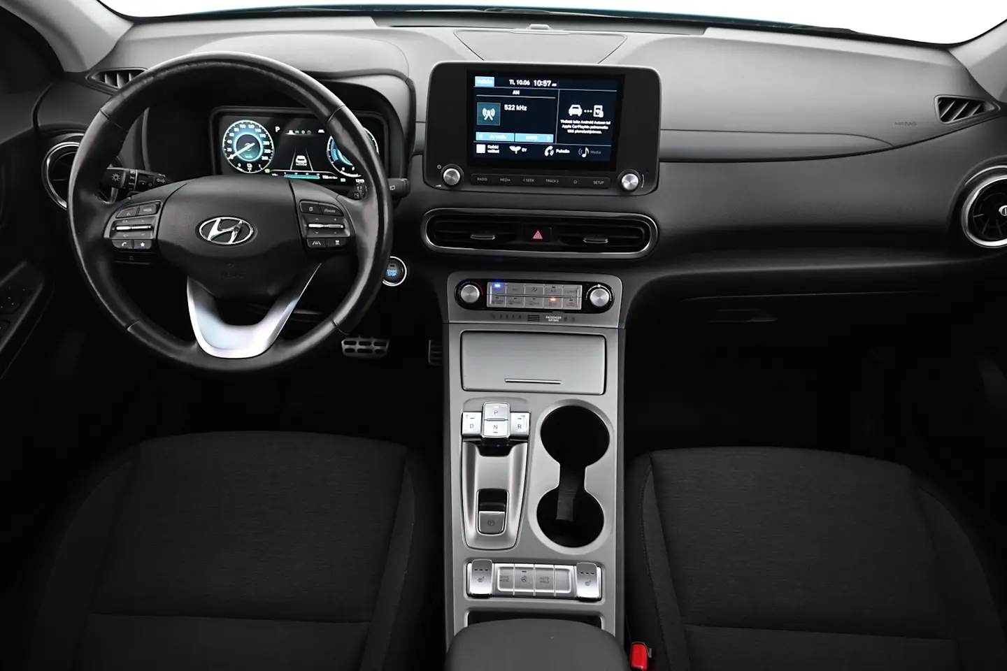 Car Image - 2pjATAr0LYPd7MzF66MD0u