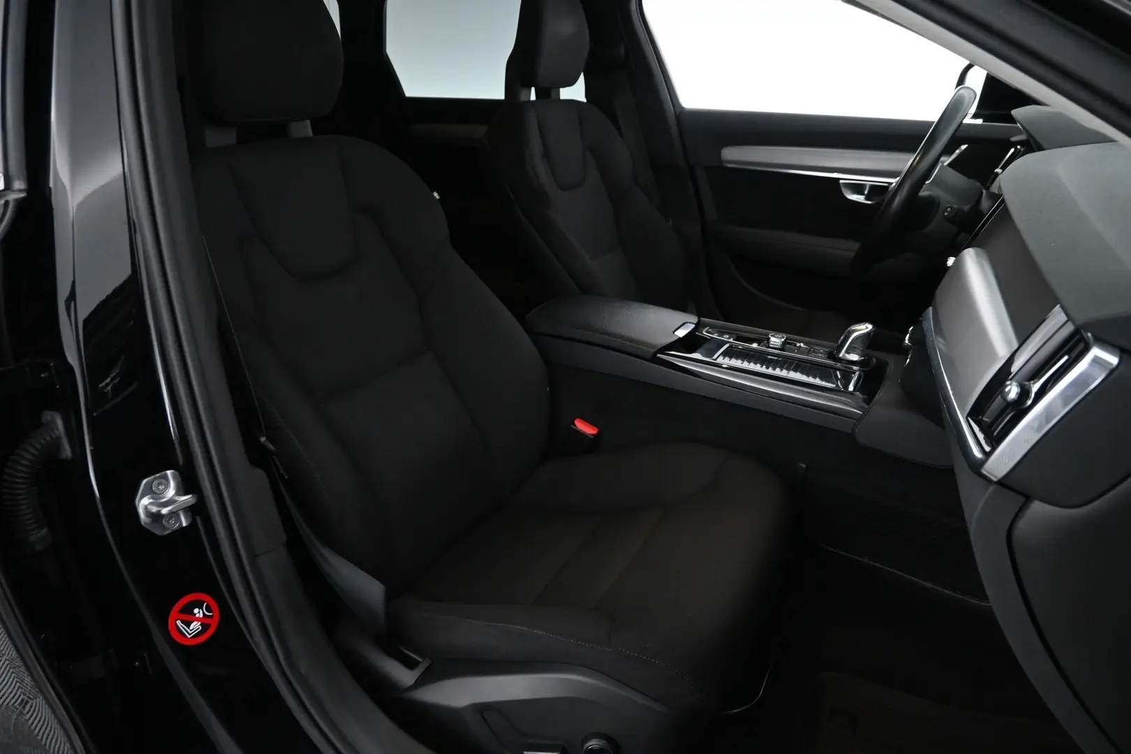 Car Image - 4YhpWxNRu17ubdRyrYm2LP
