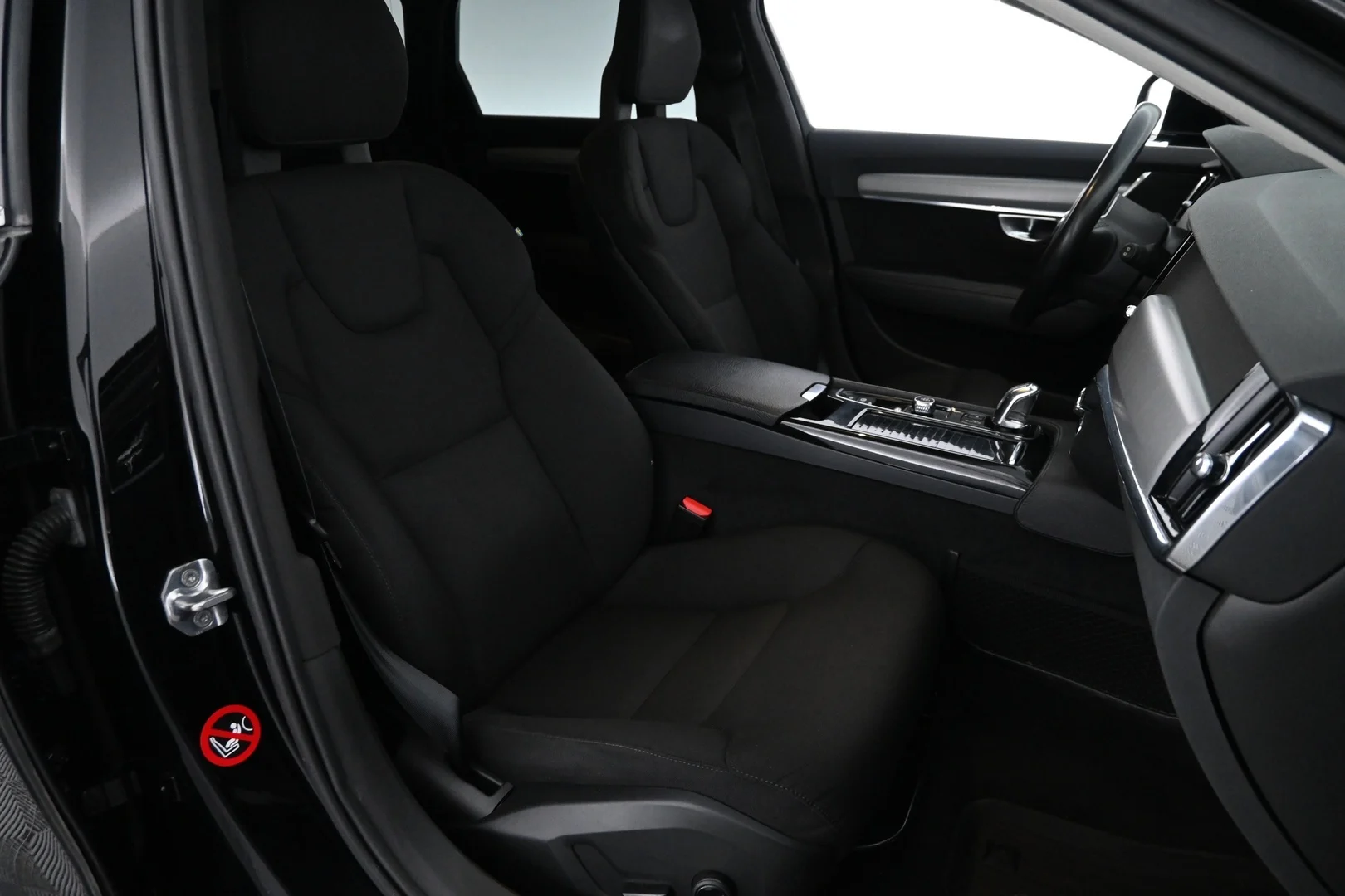 Car Image - 4YhpWxNRu17ubdRyrYm2LP