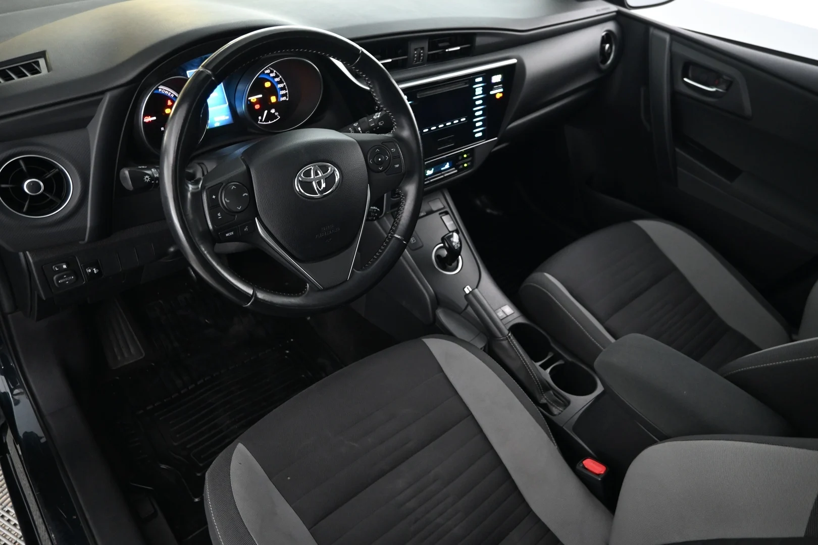 Car Image - 5IreGFMVGmmvj1o2CigjuH