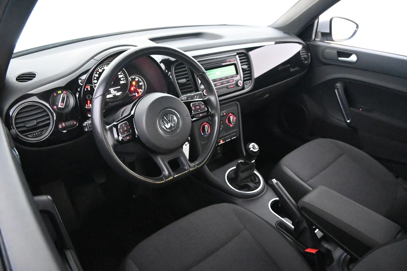 Car Image - 5naKZ16Rgx3t0rcKWhi9en