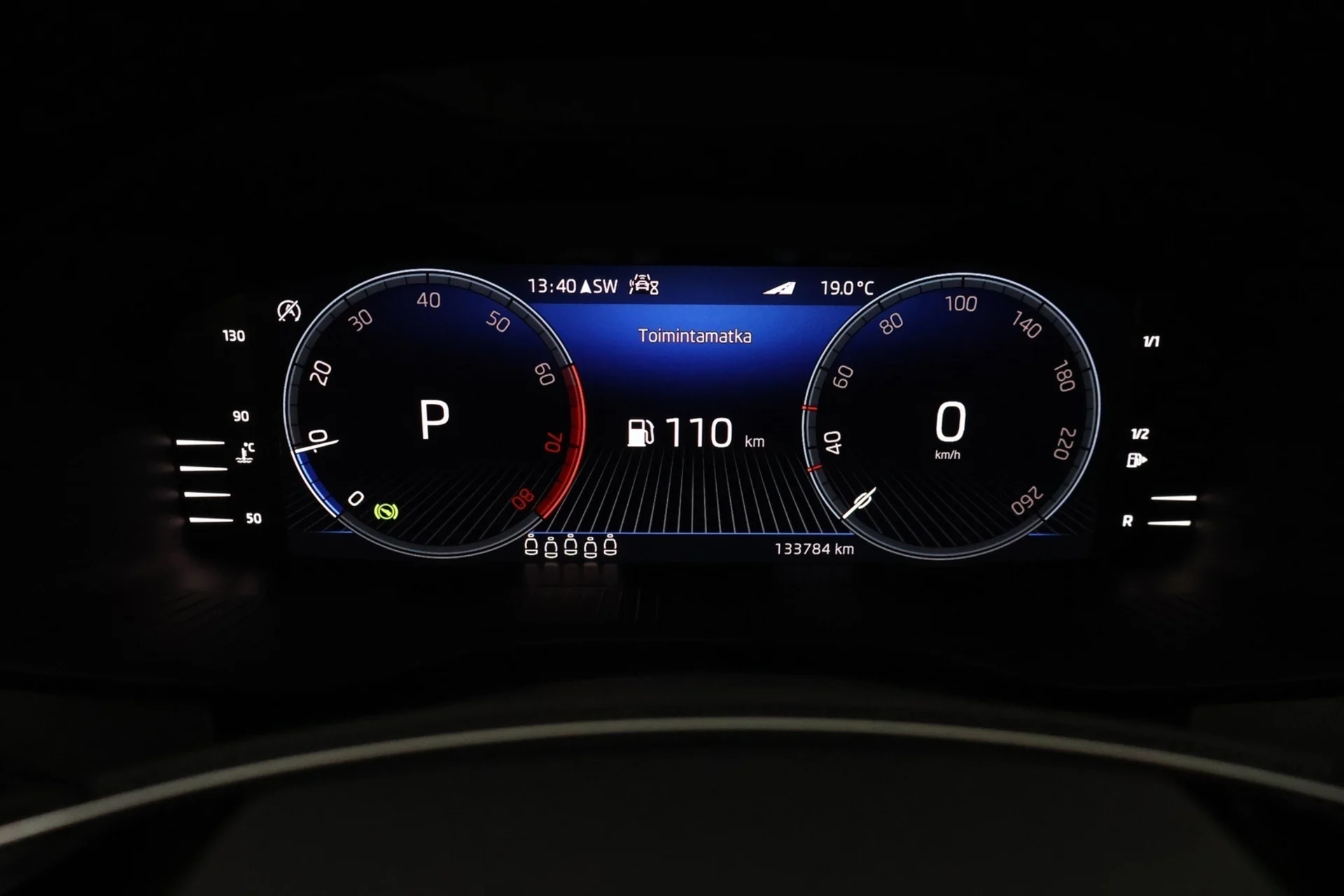 Car Image - 1ZaSqqLj9dmPGvbG4FlckW