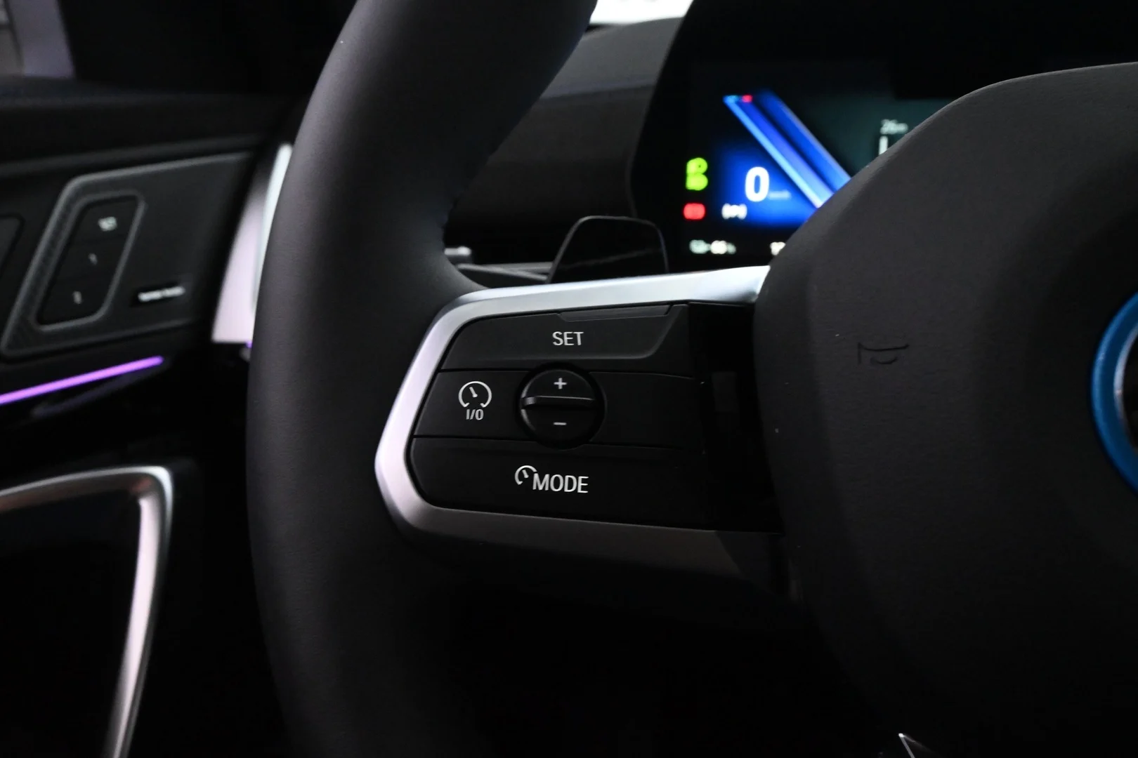 Car Image - 5vb3LWOwoHeMgRoJ5xcKcq