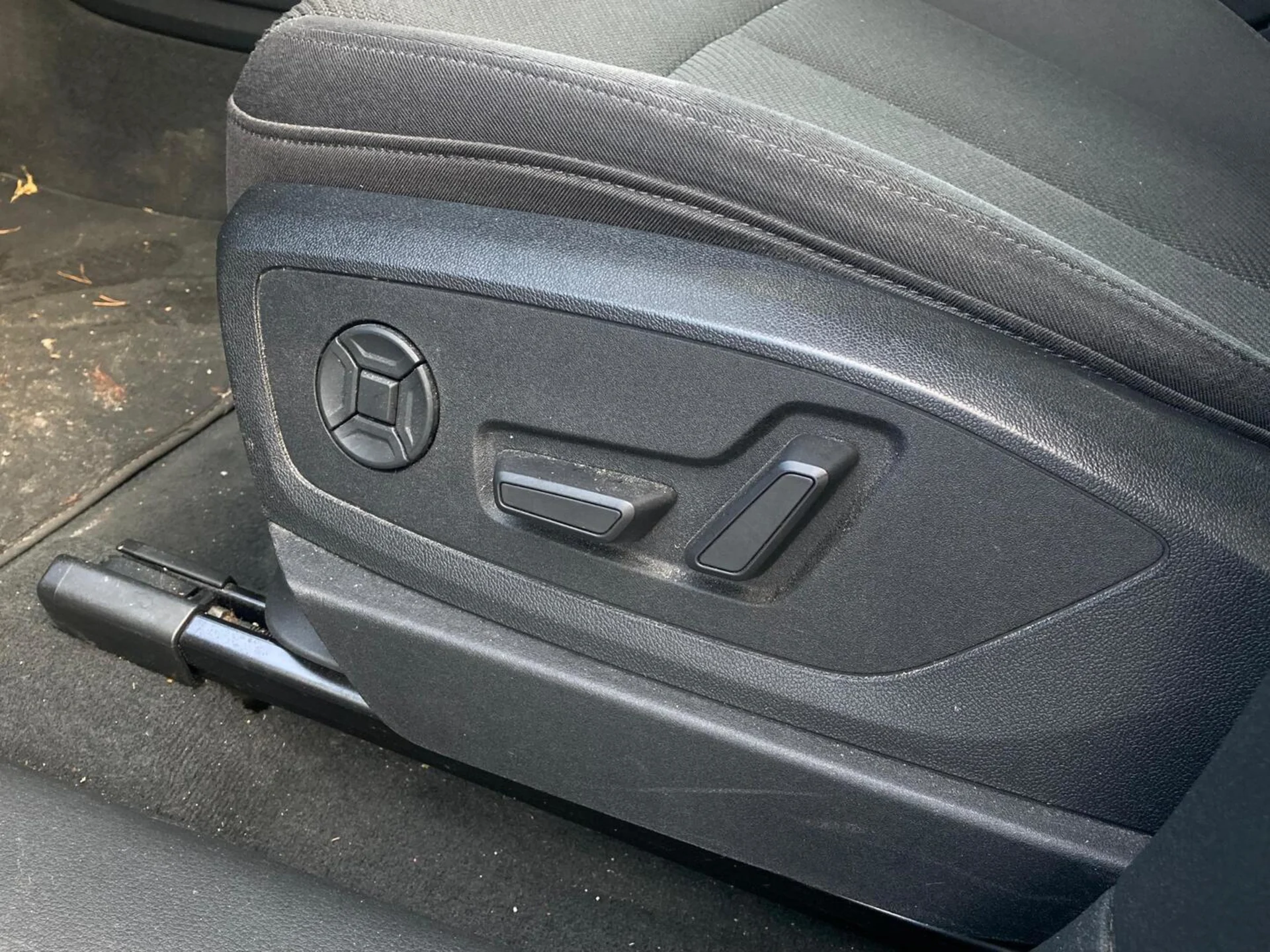 Car Image - 6yziW2bvH6bheXmyigaevq