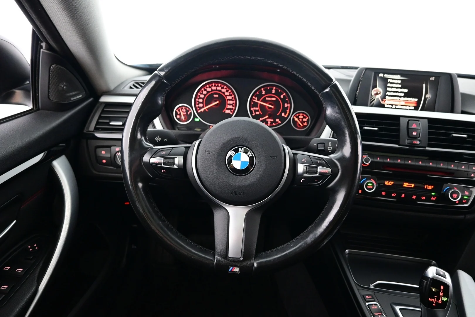 Car Image - 2YThMqy9JuQ3UB5uURvcEf