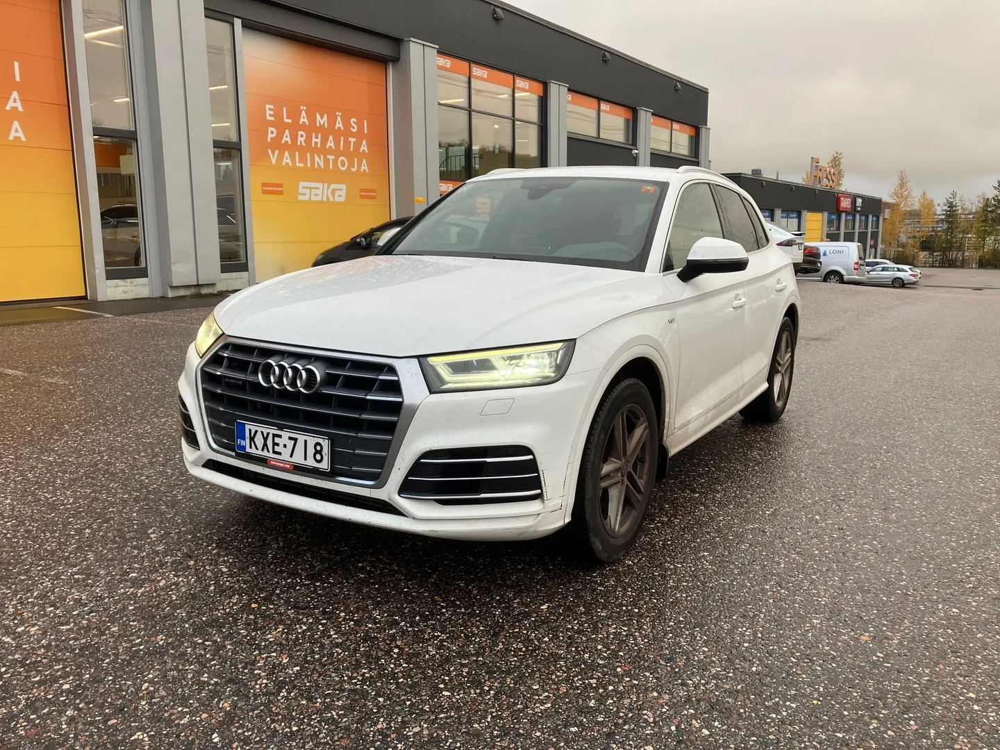 Car Image - 7oh6j4gNKqAdzdMwejXUds