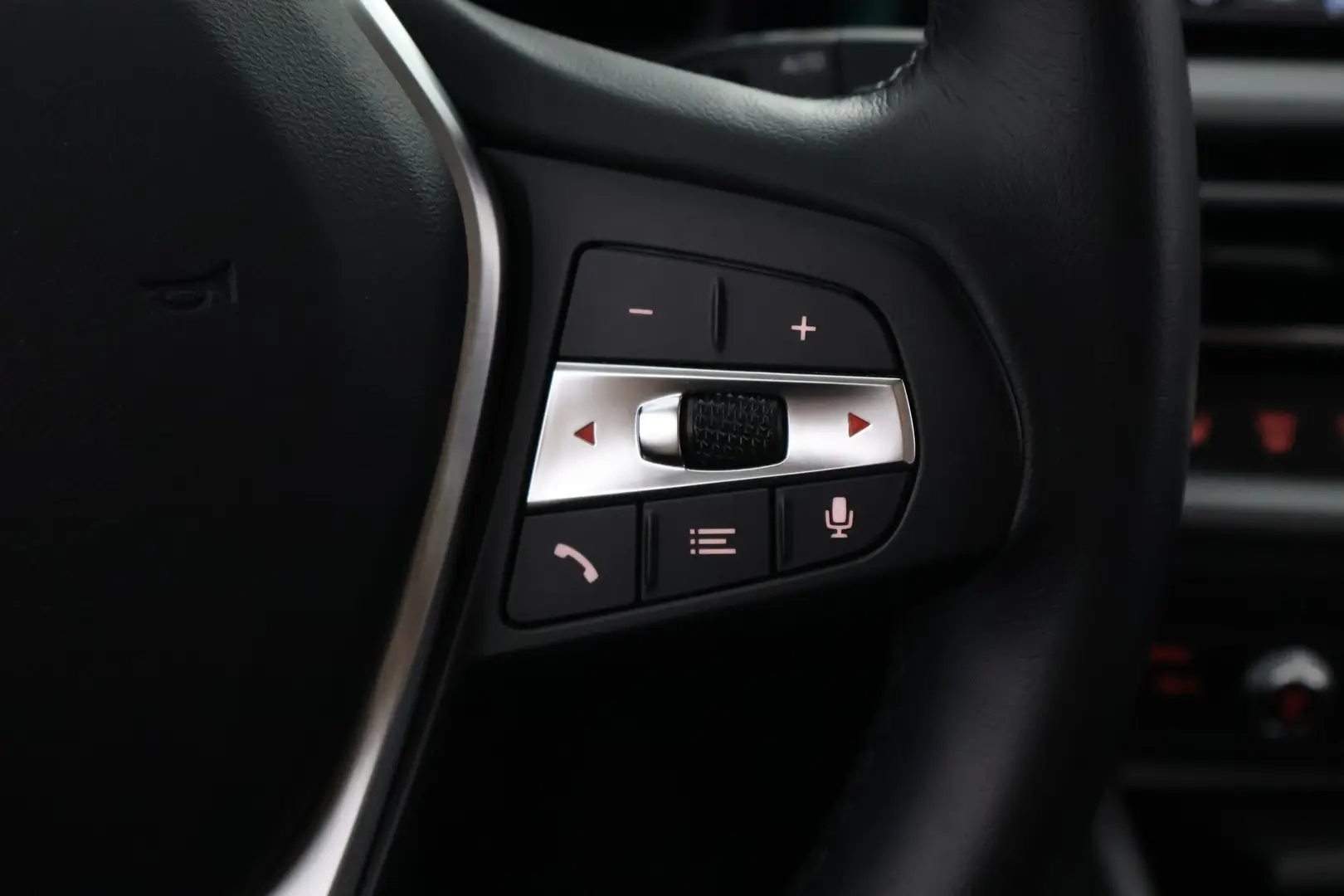 Car Image - 5c42CAoBa8lWlVfhPDl3wY