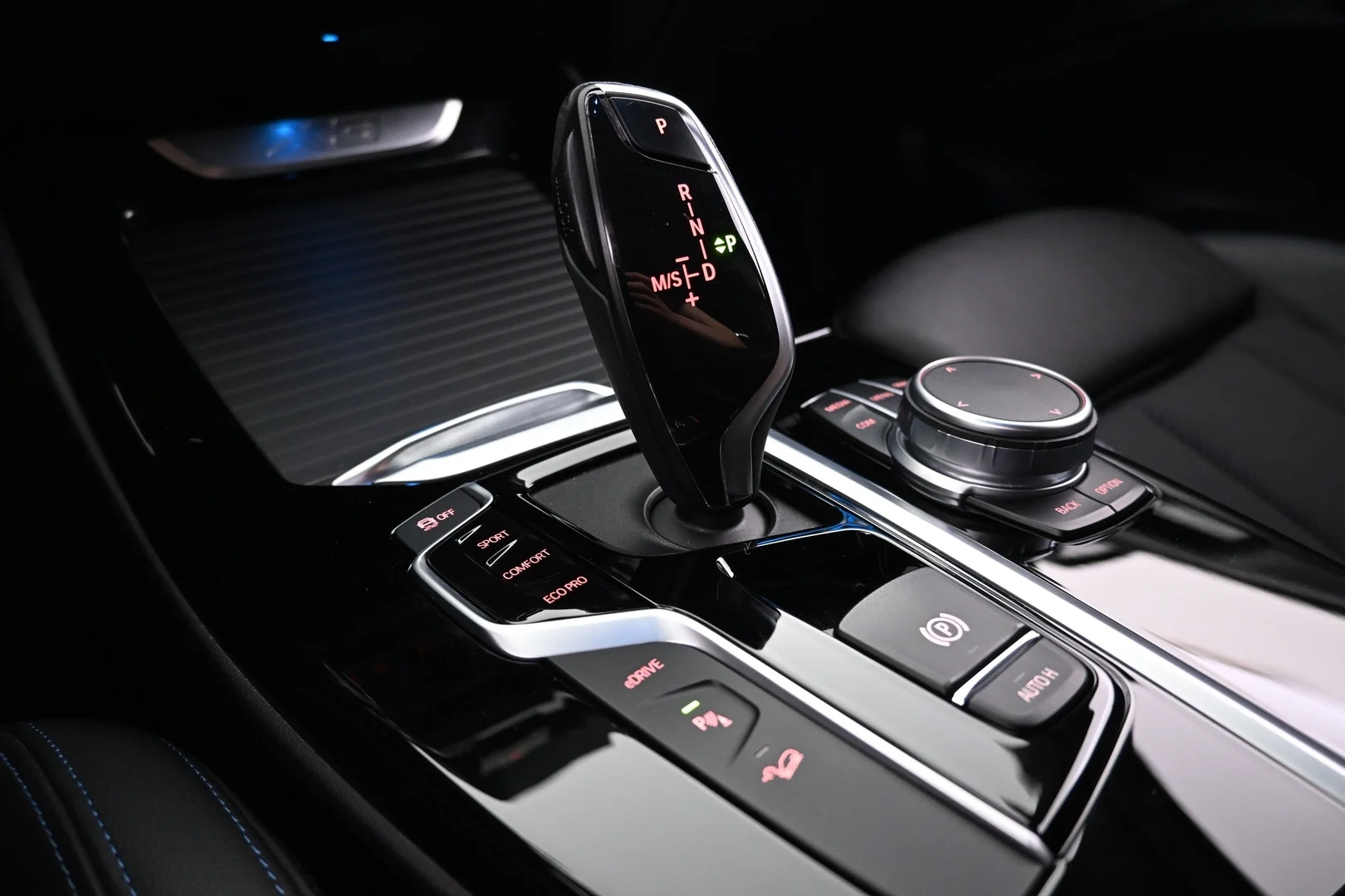 Car Image - 4RgP0SFSX1FliihQQ1VKzA