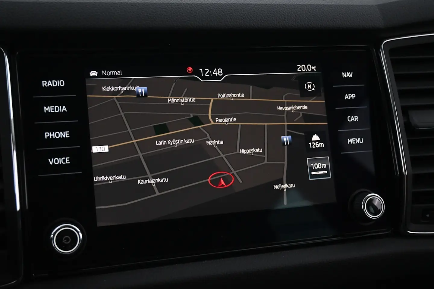 Car Image - 52NKPgV4TbrUrobxTlyZL1