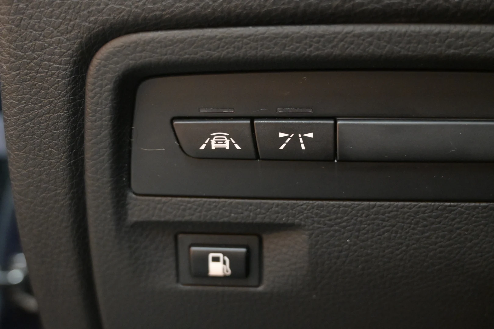 Car Image - kDEnVpyw4hkcPtCGKSsIn